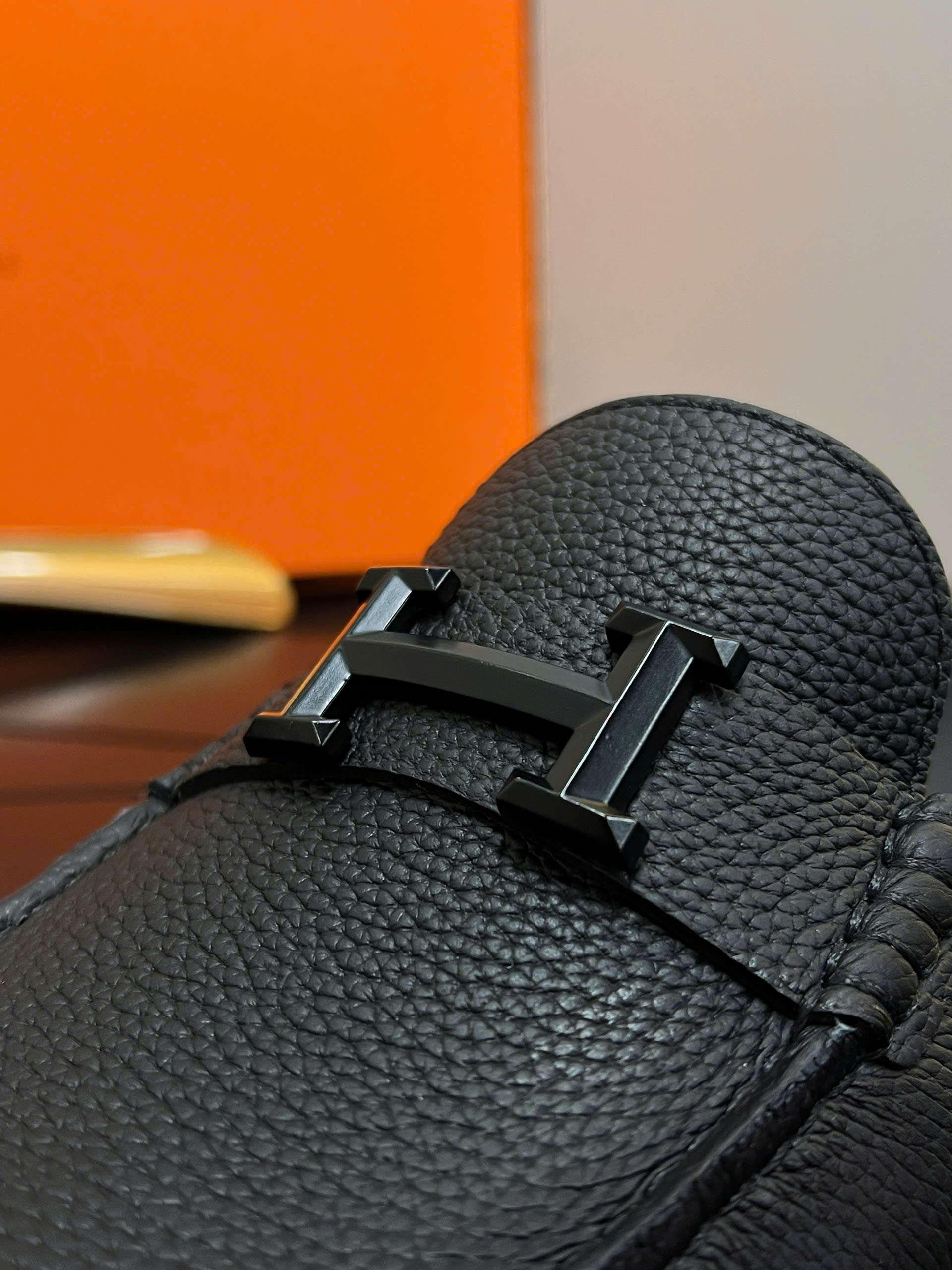 Giày sục Hermes HM Đen sần logo tag chữ H Like Auth 38-43 VTN