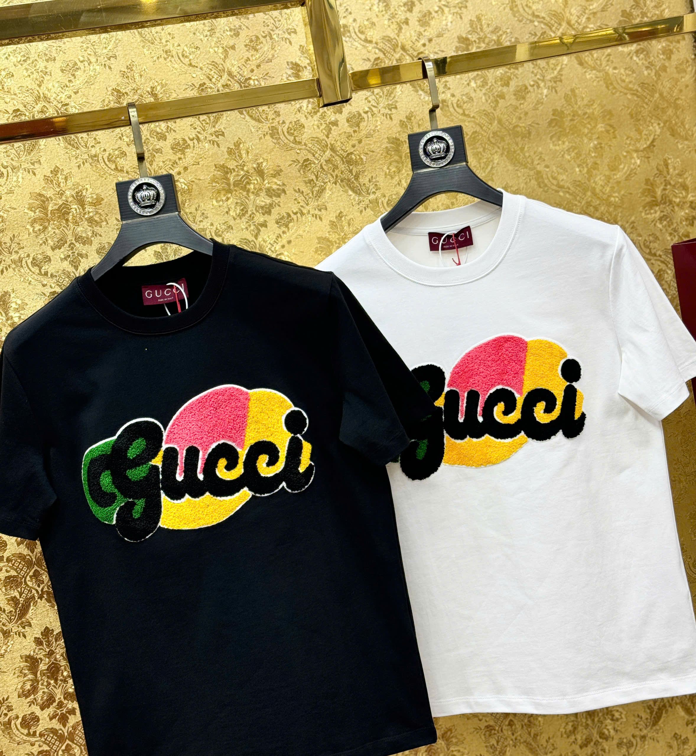 Áo phông T shirt Gucci GC logo thêu wash ngực nhiều màu Like Auth 44-50 CD