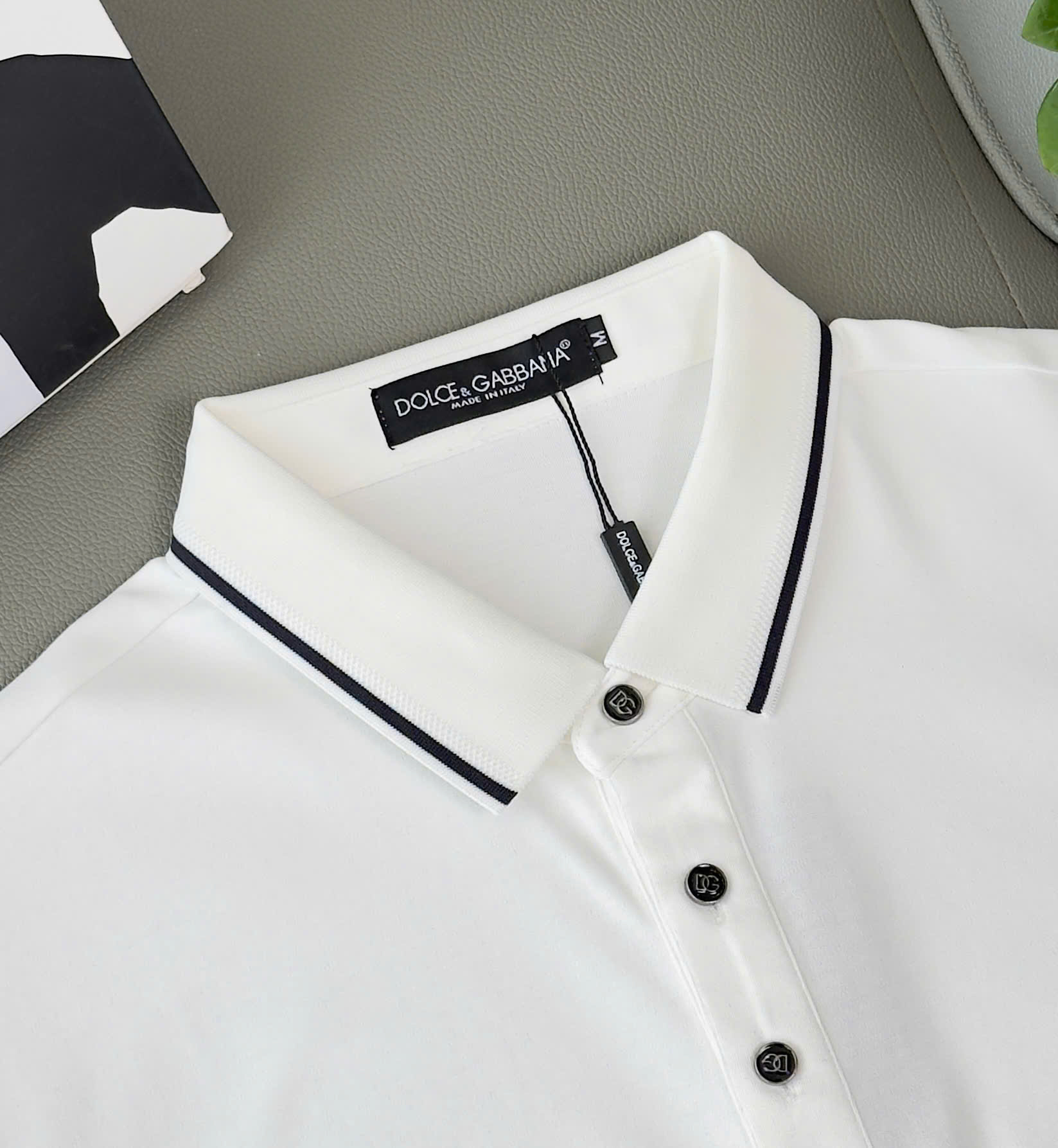 Áo polo Dolce Gabbana DG kẻ viền check tay logo thêu ngực Like Auth M-XXL DDT\Trắng