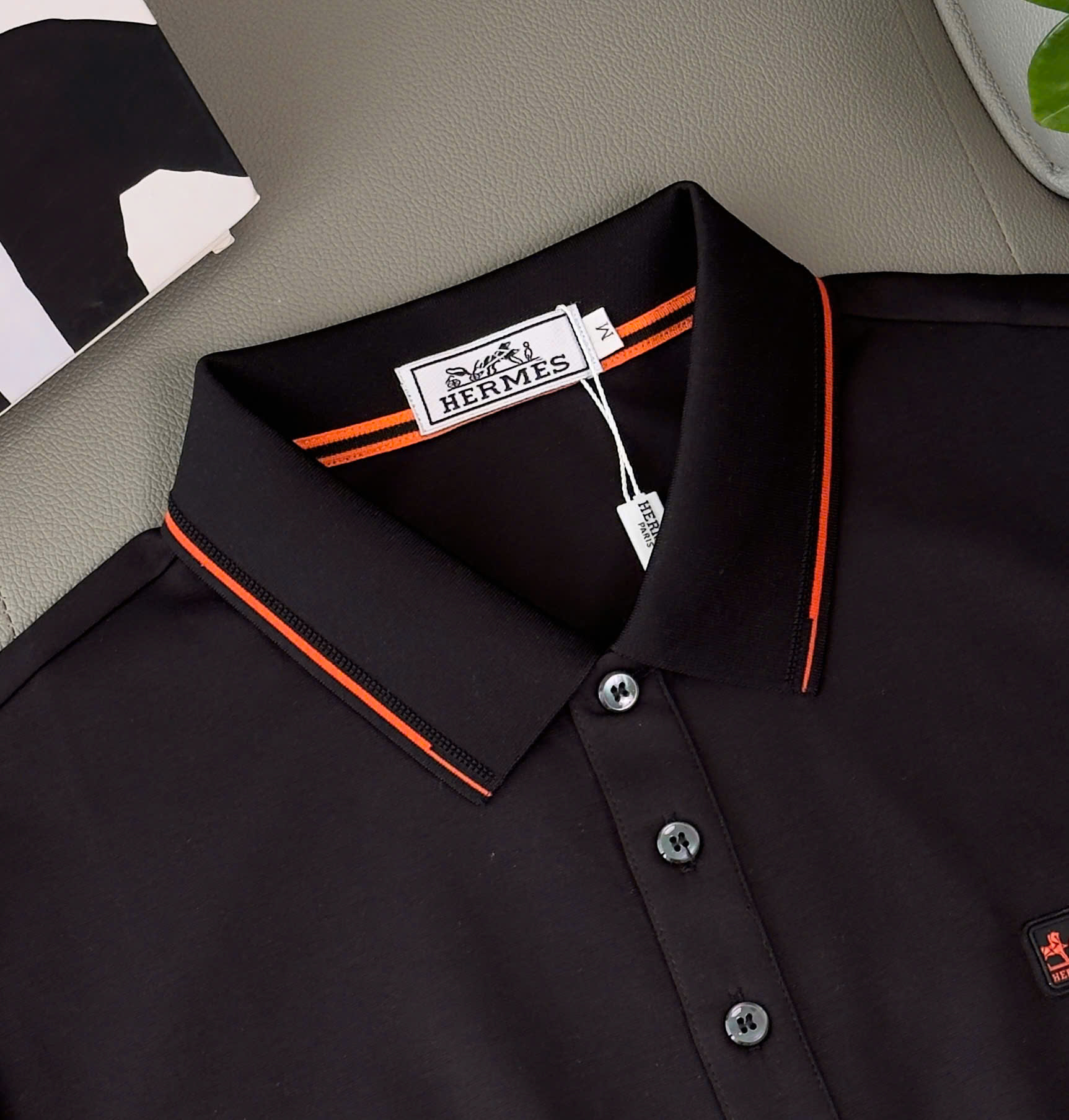 Áo polo Hermes HM kẻ viền Cam logo thêu tag ngực Like Auth M-XXL DDT\Đen