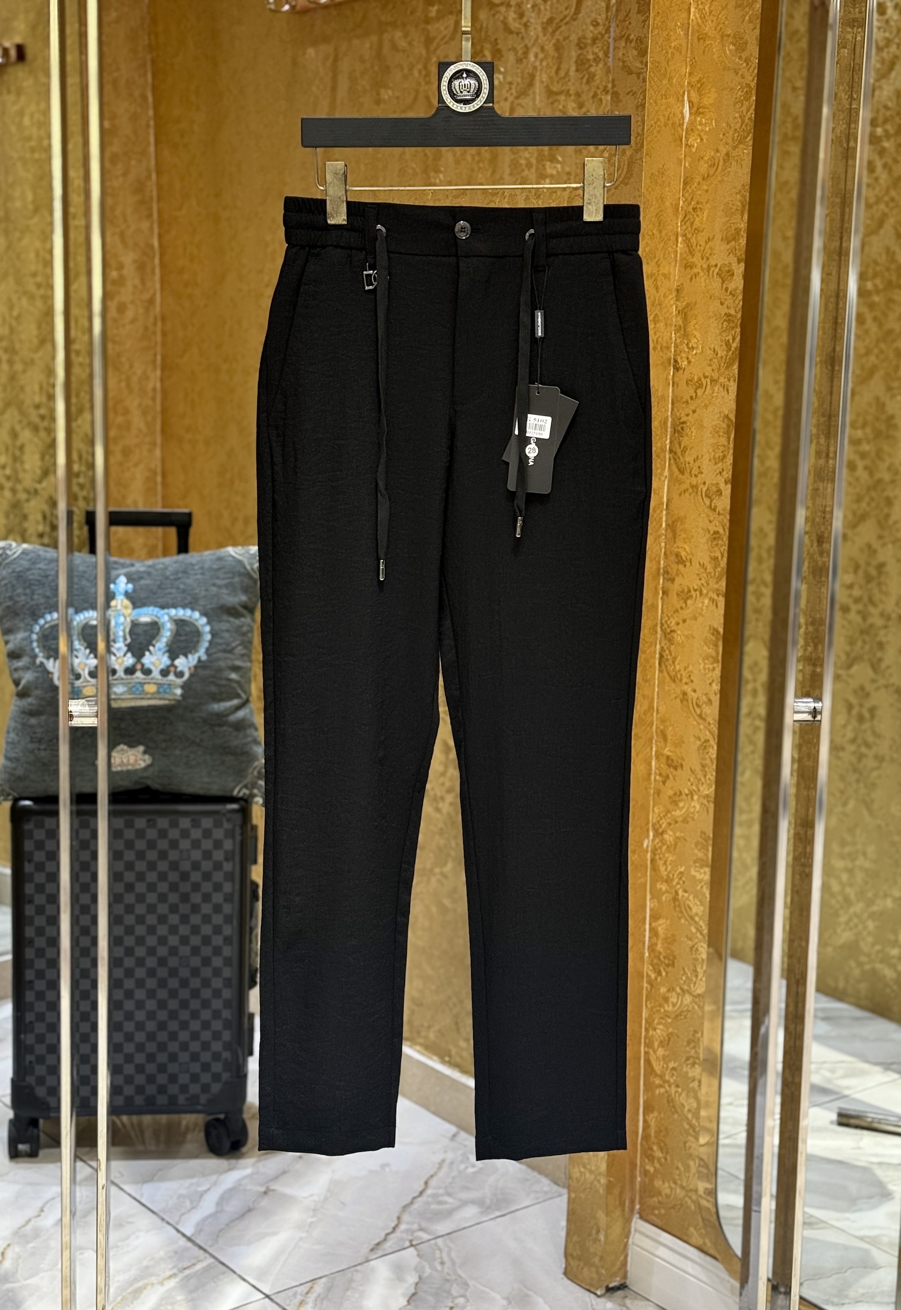 Quần đũi dài Dolce Gabbana DG trơn Like Auth 1-1 on web CD