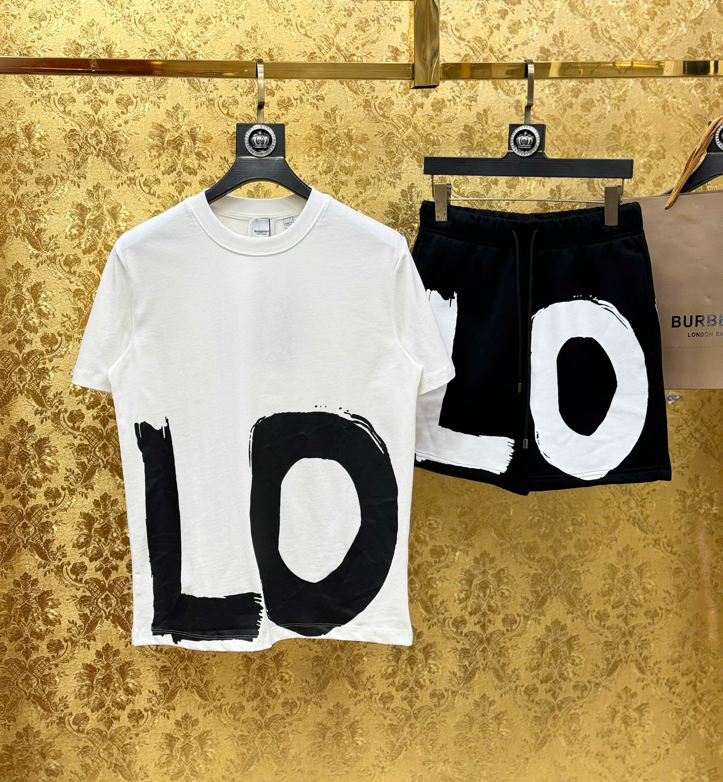Set bộ hè Burberry BBR Love logo to Like Auth S-XL CD