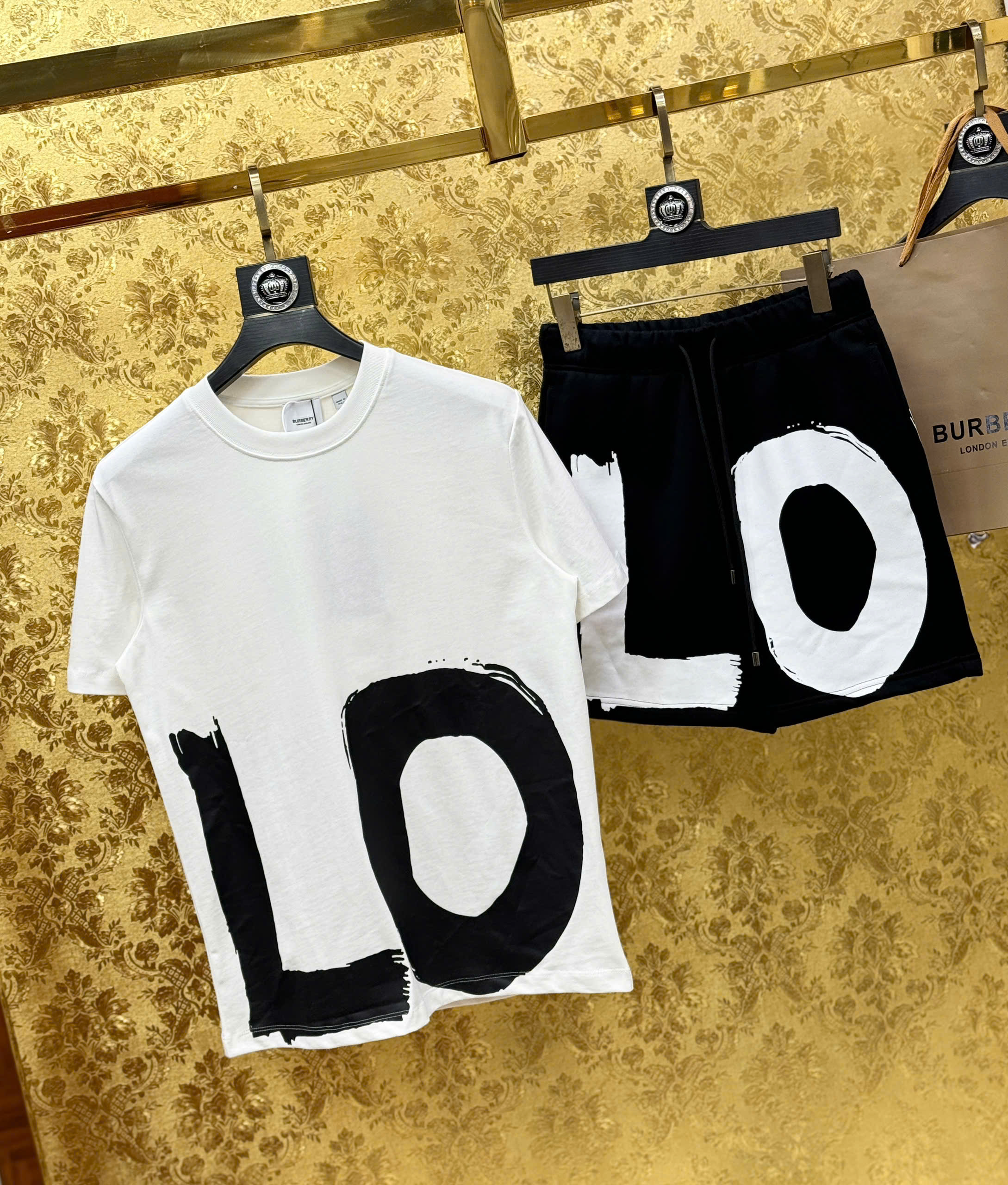 Set bộ hè Burberry BBR Love logo to Like Auth S-XL CD