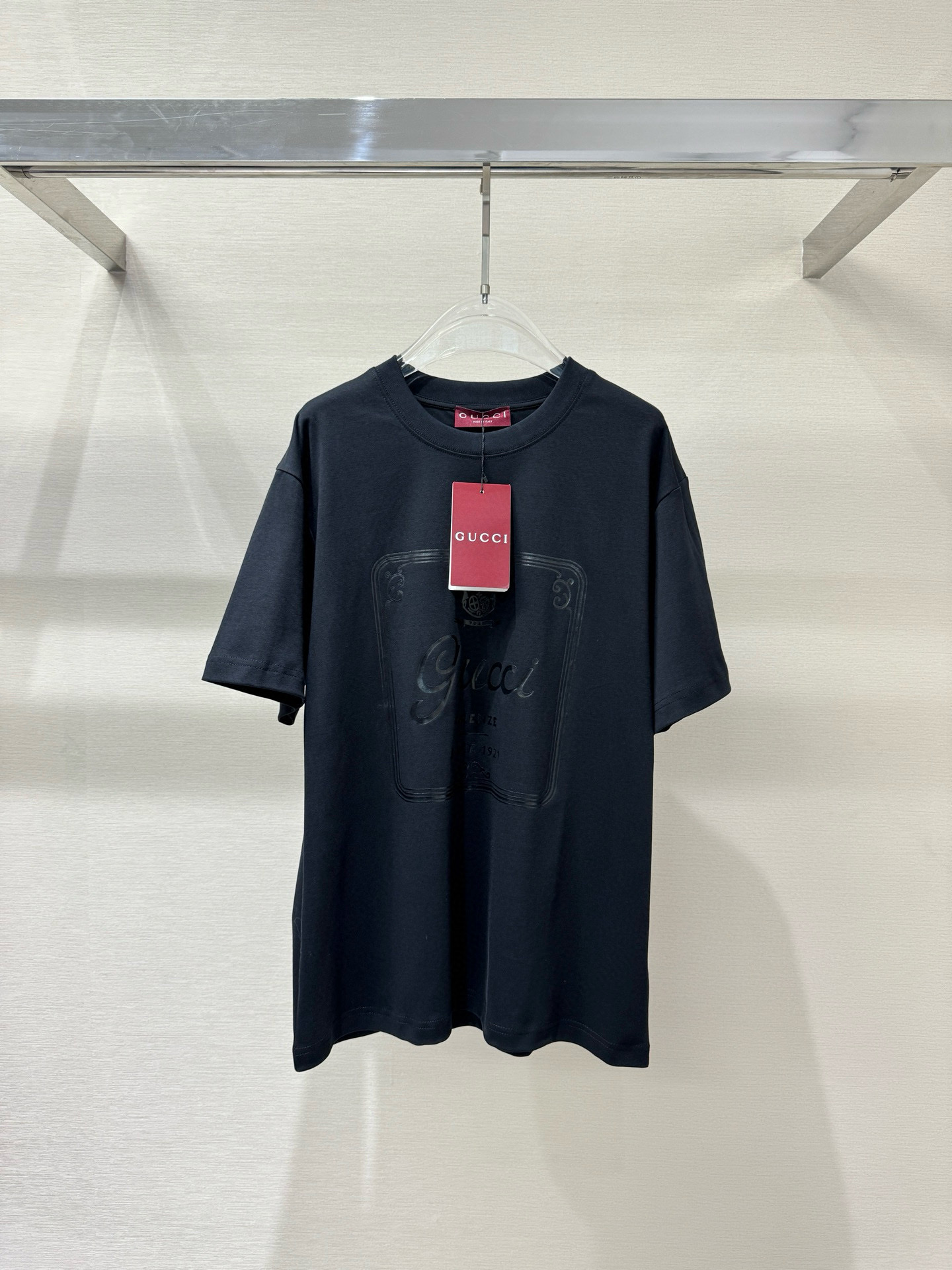 Áo phông T shirt Gucci GC Đen logo vuông bóng Like Auth XS-M VTN