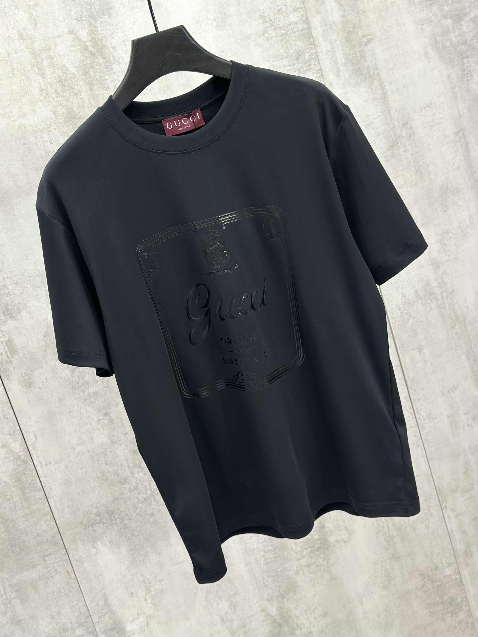 Áo phông T shirt Gucci GC Đen logo vuông bóng Like Auth XS-M VTN