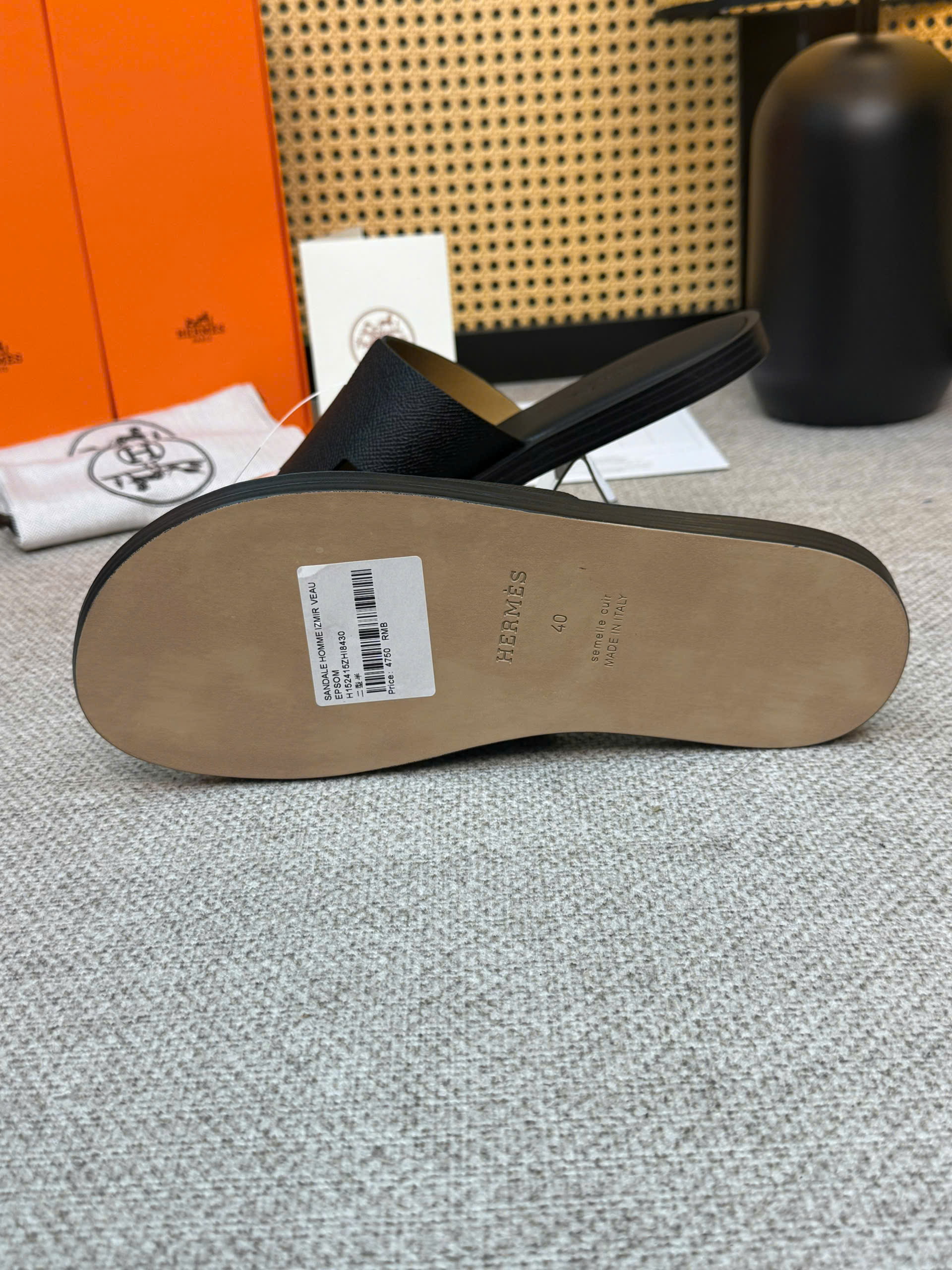 Dép lê Hermes HM Đen sần full Like Auth 1-1 on web 38-43 VTN