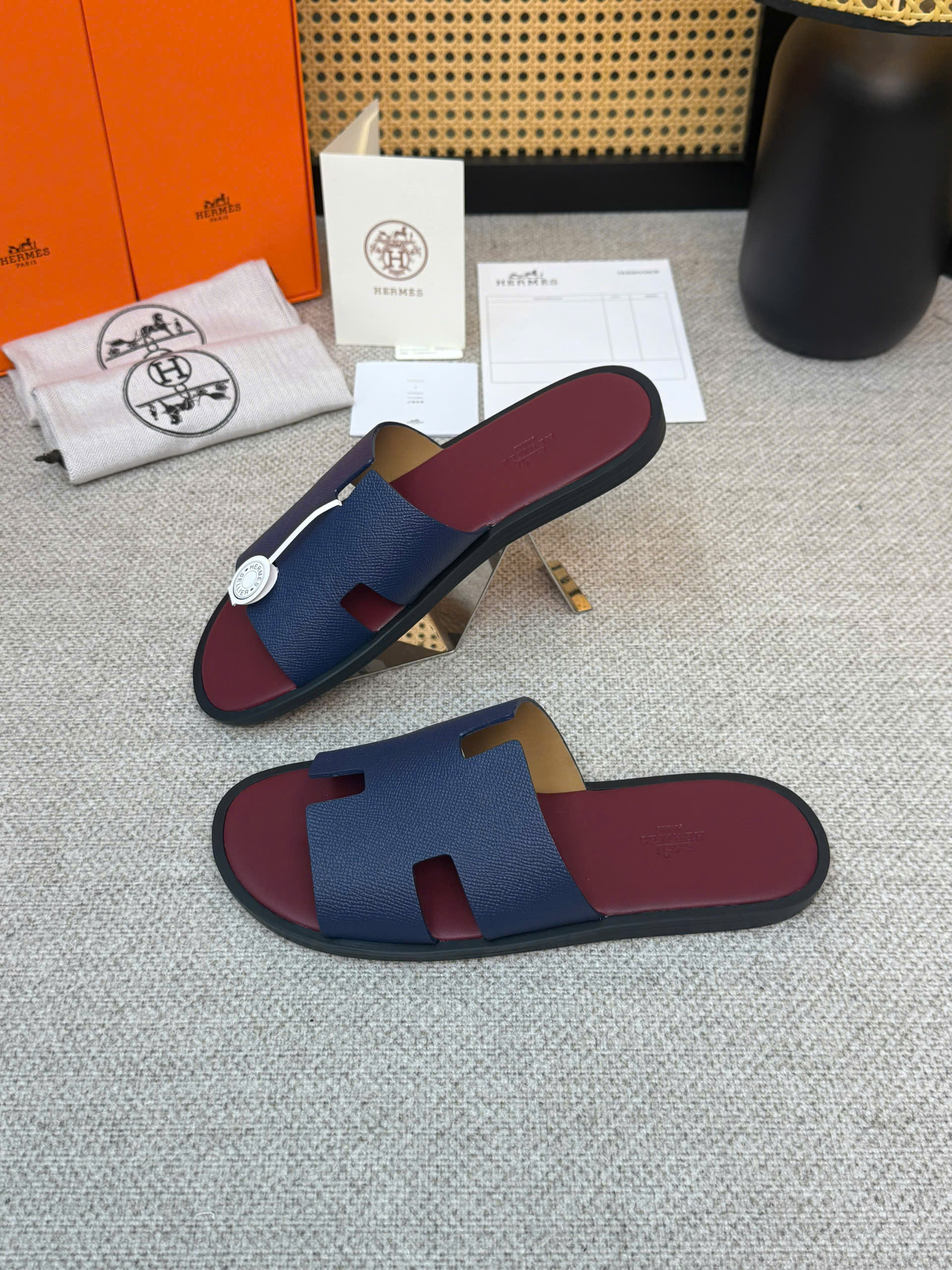 Dép lê Hermes HM Nâu quai Xanh Than Like Auth 1-1 on web 38-43 VTN
