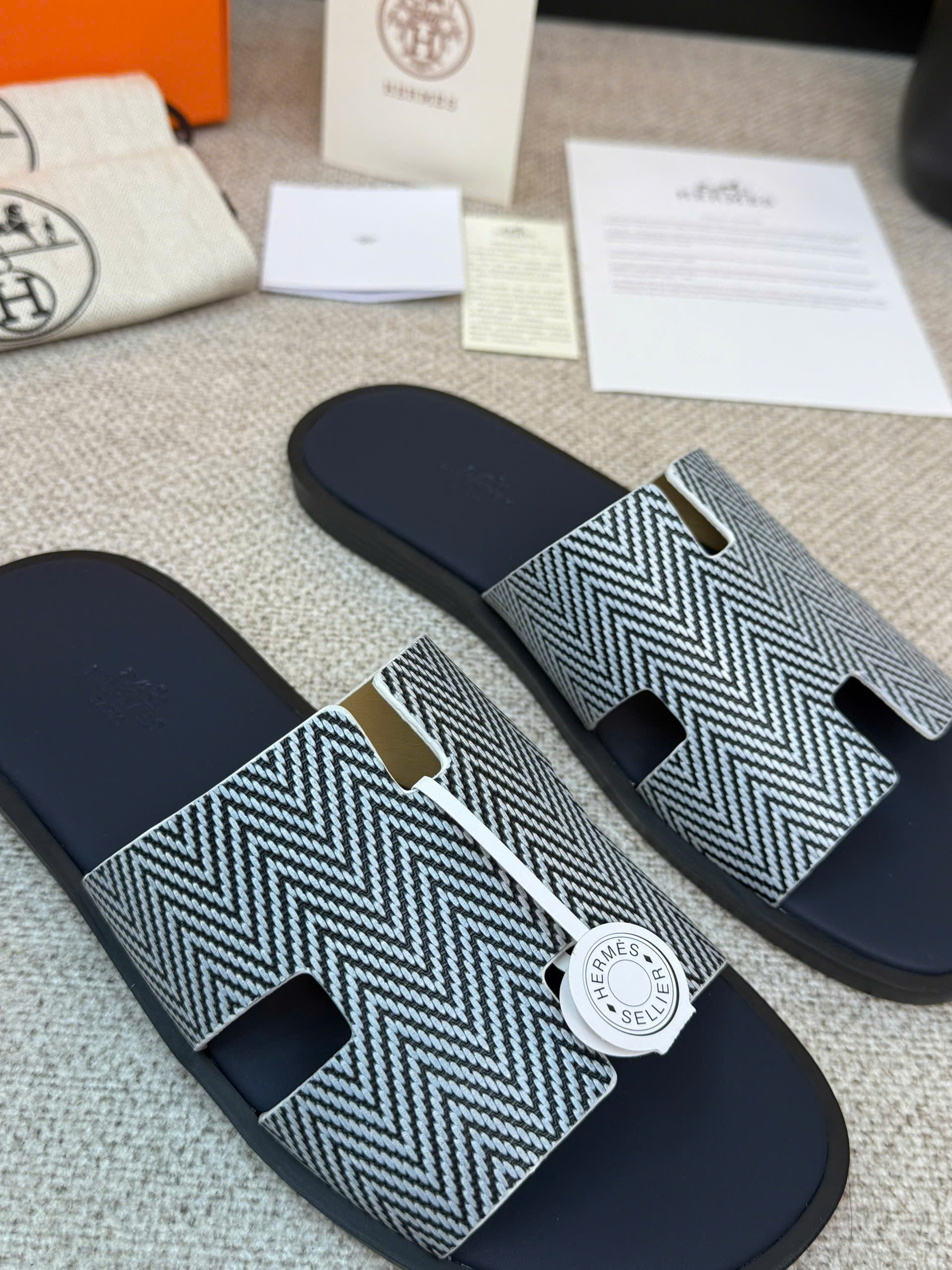 Dép lê Hermes HM Xanh Than quai sọc chiếu Like Auth 1-1 on web 38-43 VTN