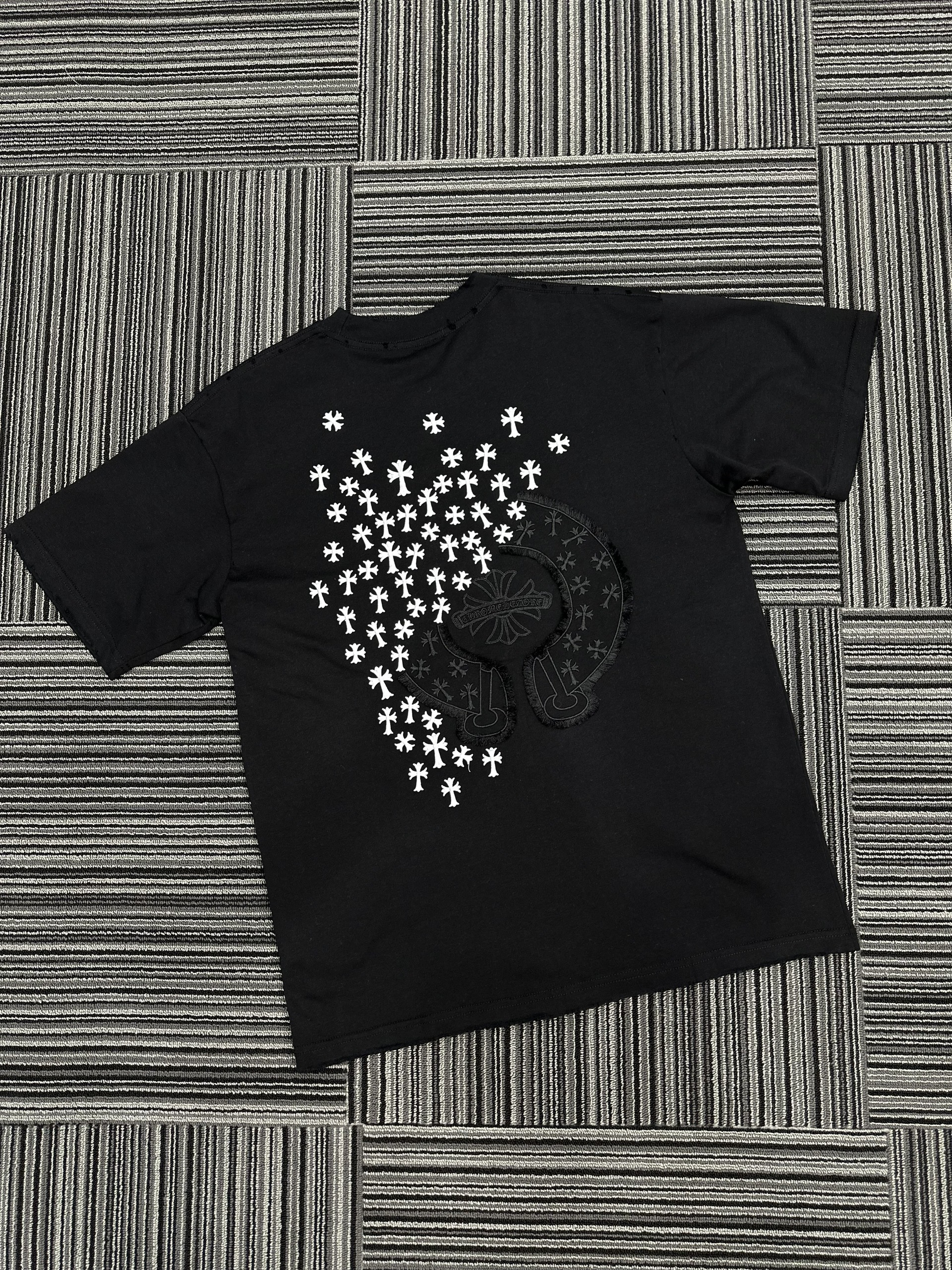 Áo phông T shirt Chrome Heart CH logo lưng ngực Like Auth S-XL VTN