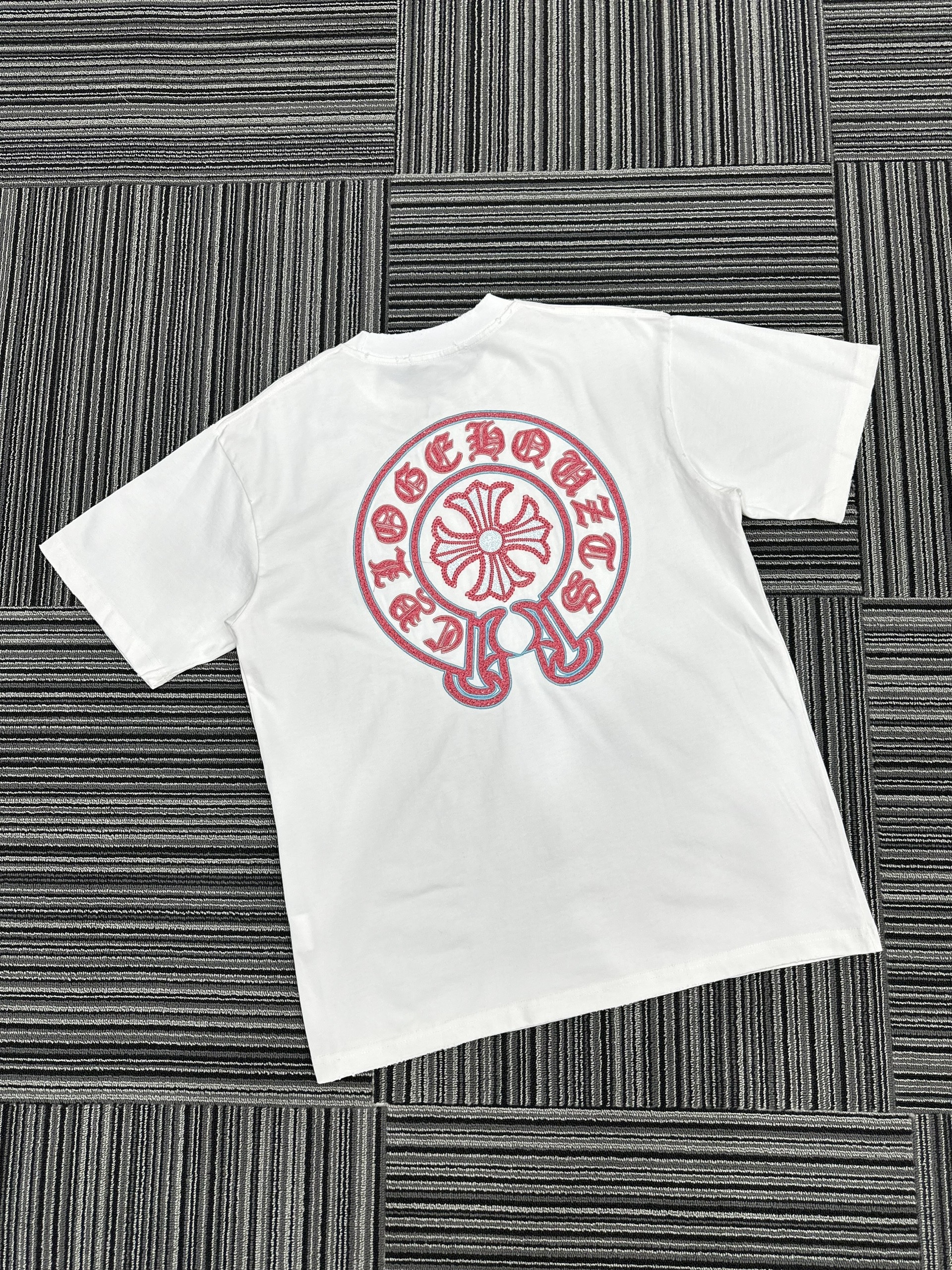 Áo phông T shirt Chrome Heart CH logo lưng ngực Like Auth S-XL VTN
