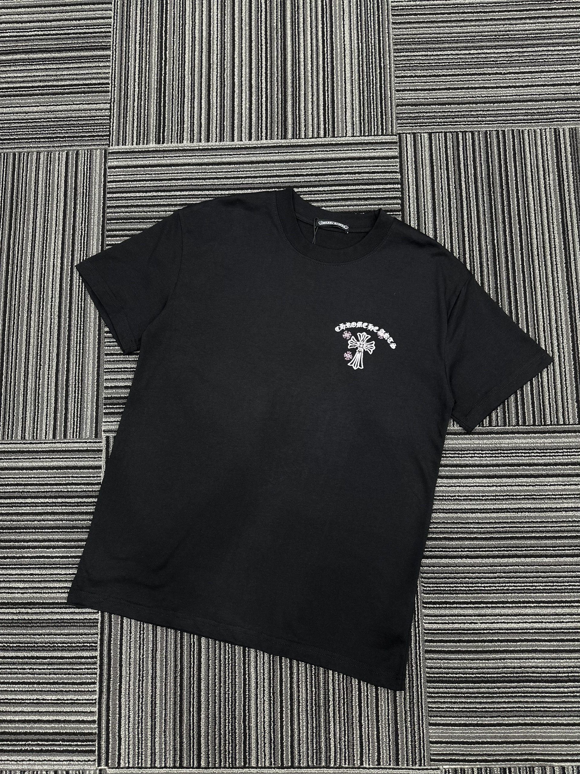 Áo phông T shirt Chrome Heart CH logo lưng ngực Like Auth S-XL VTN