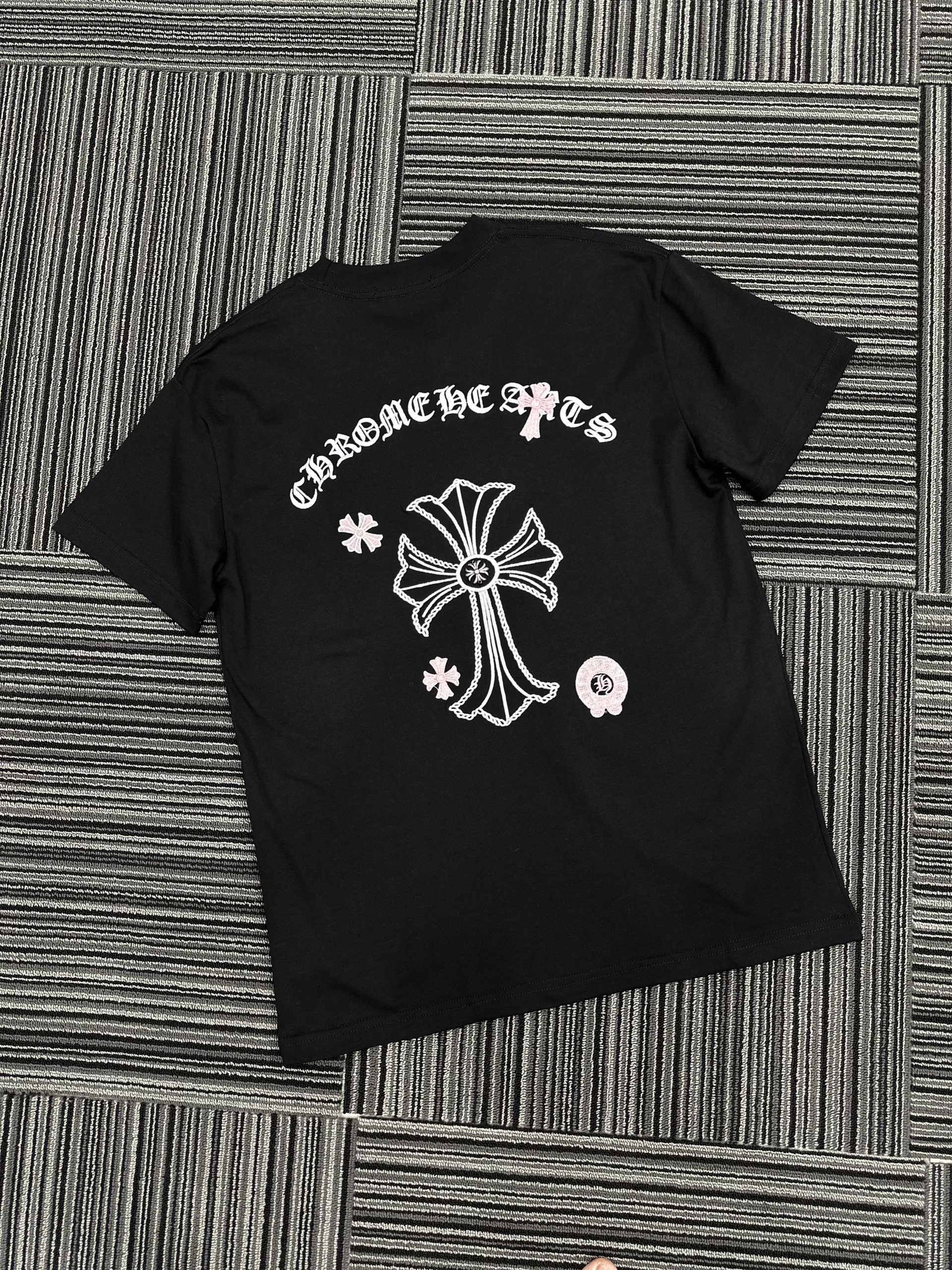 Áo phông T shirt Chrome Heart CH logo lưng ngực Like Auth S-XL VTN