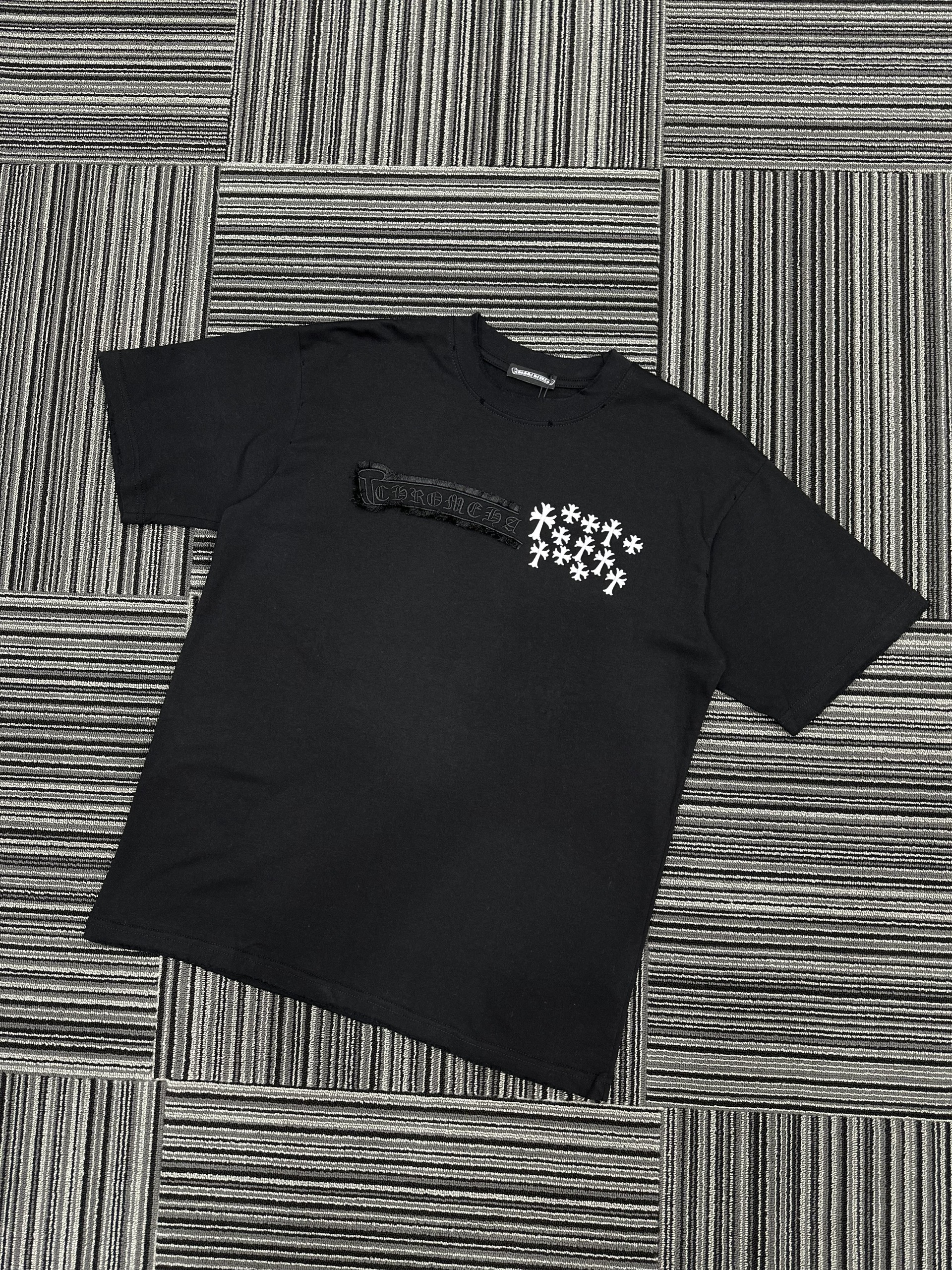 Áo phông T shirt Chrome Heart CH logo lưng ngực Like Auth S-XL VTN