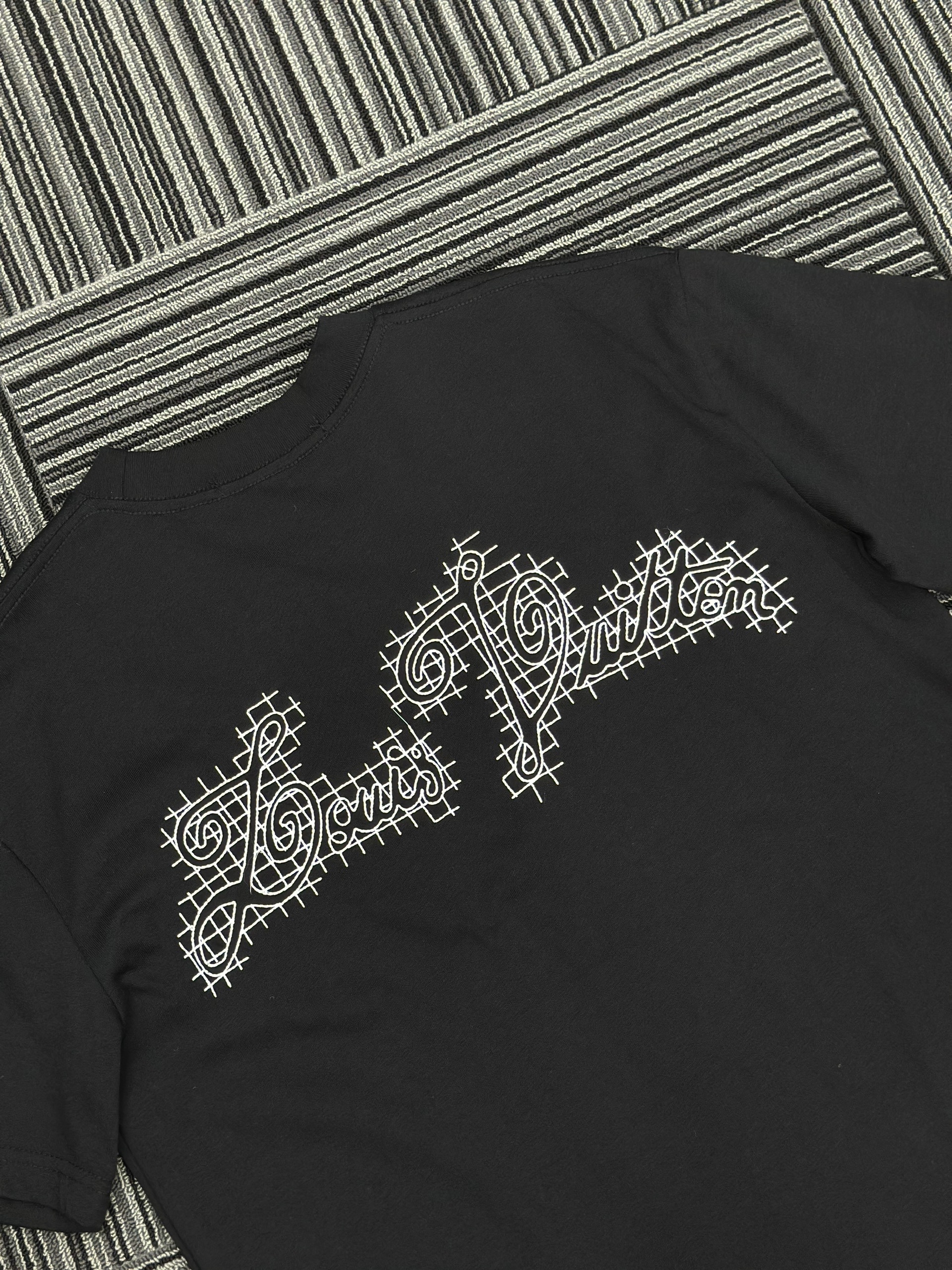 Áo phông T shirt Louis Vuitton LV họa tiết monogram Like Auth S-XL VTN
