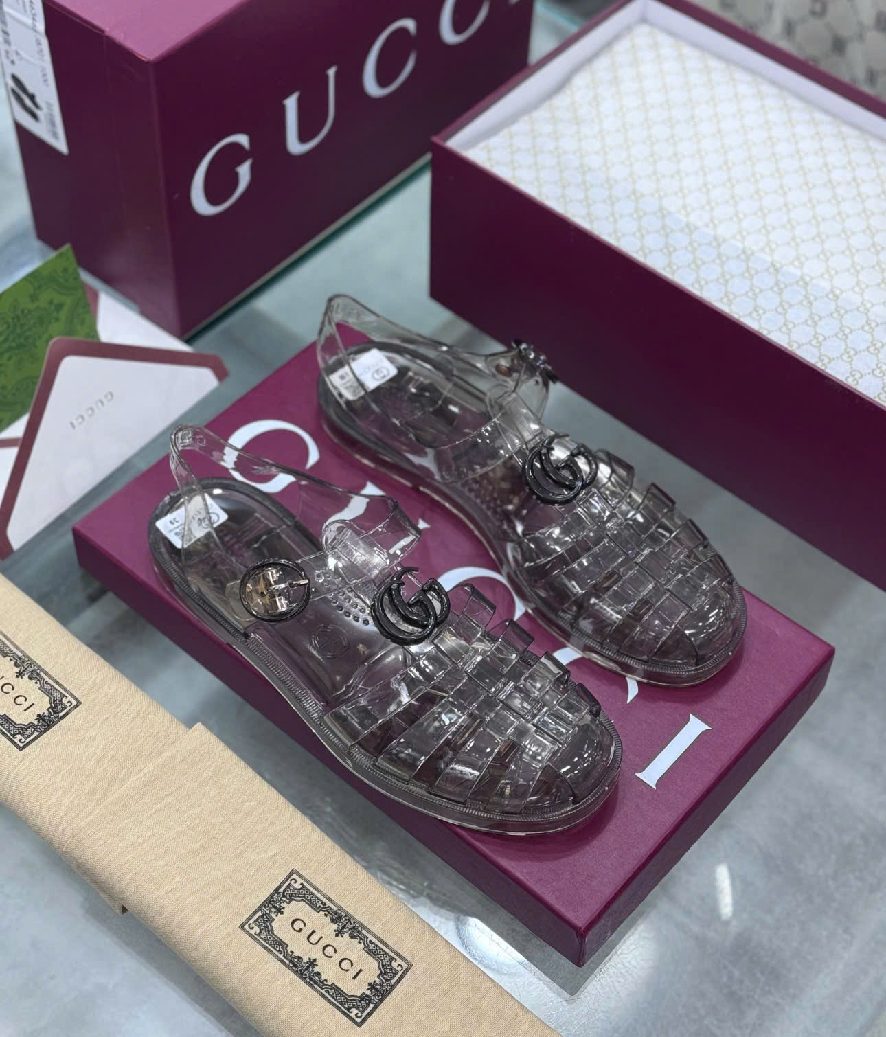 Dép rọ sandal Gucci Trắng trong trơn logo GG Like Auth on web fullbox bill thẻ DDT