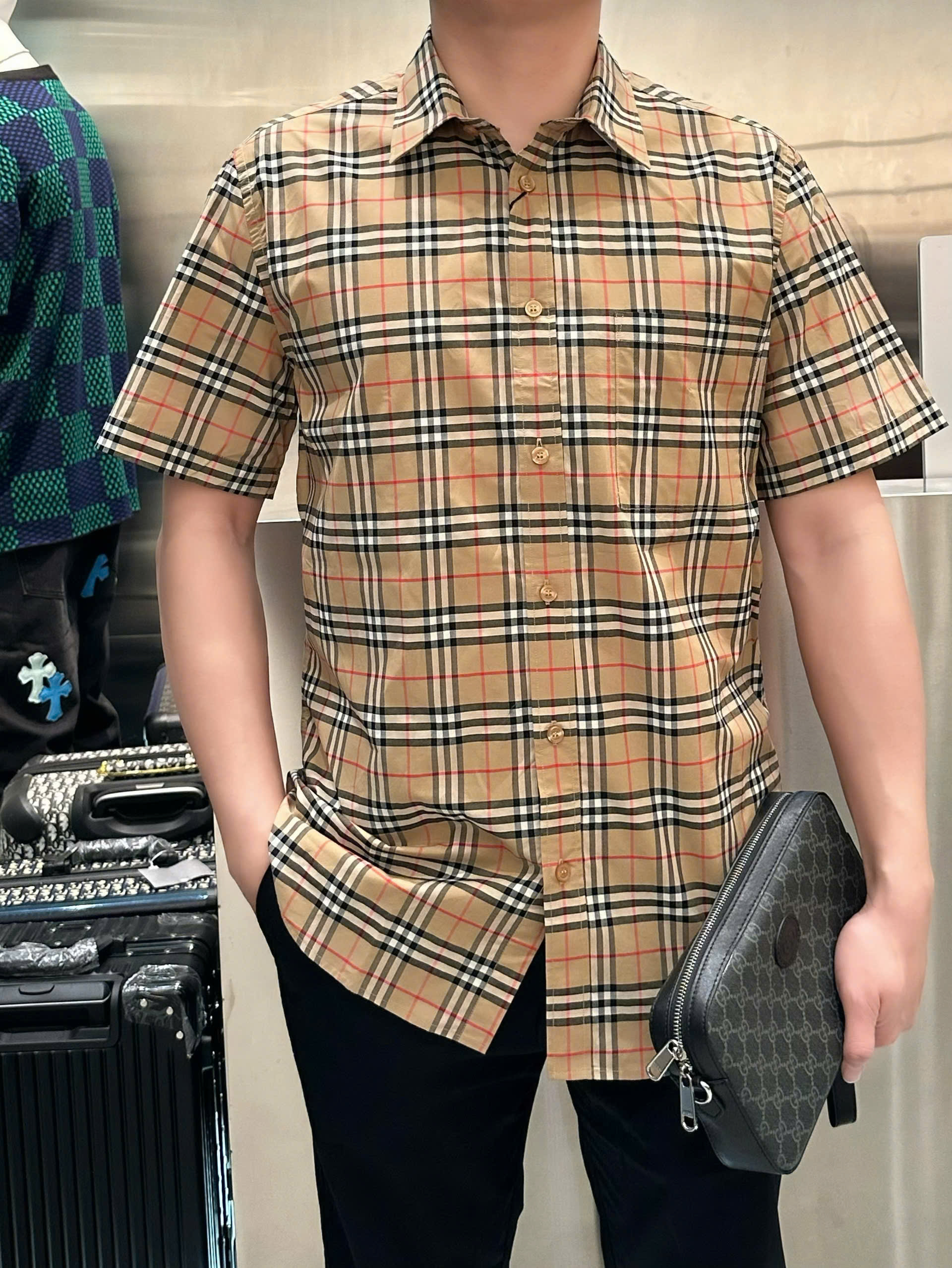 Áo sơ mi cộc tay Burberry BBR Nâu kẻ sọc basic túi ngực phối khuy cổ Like Auth on web VTN