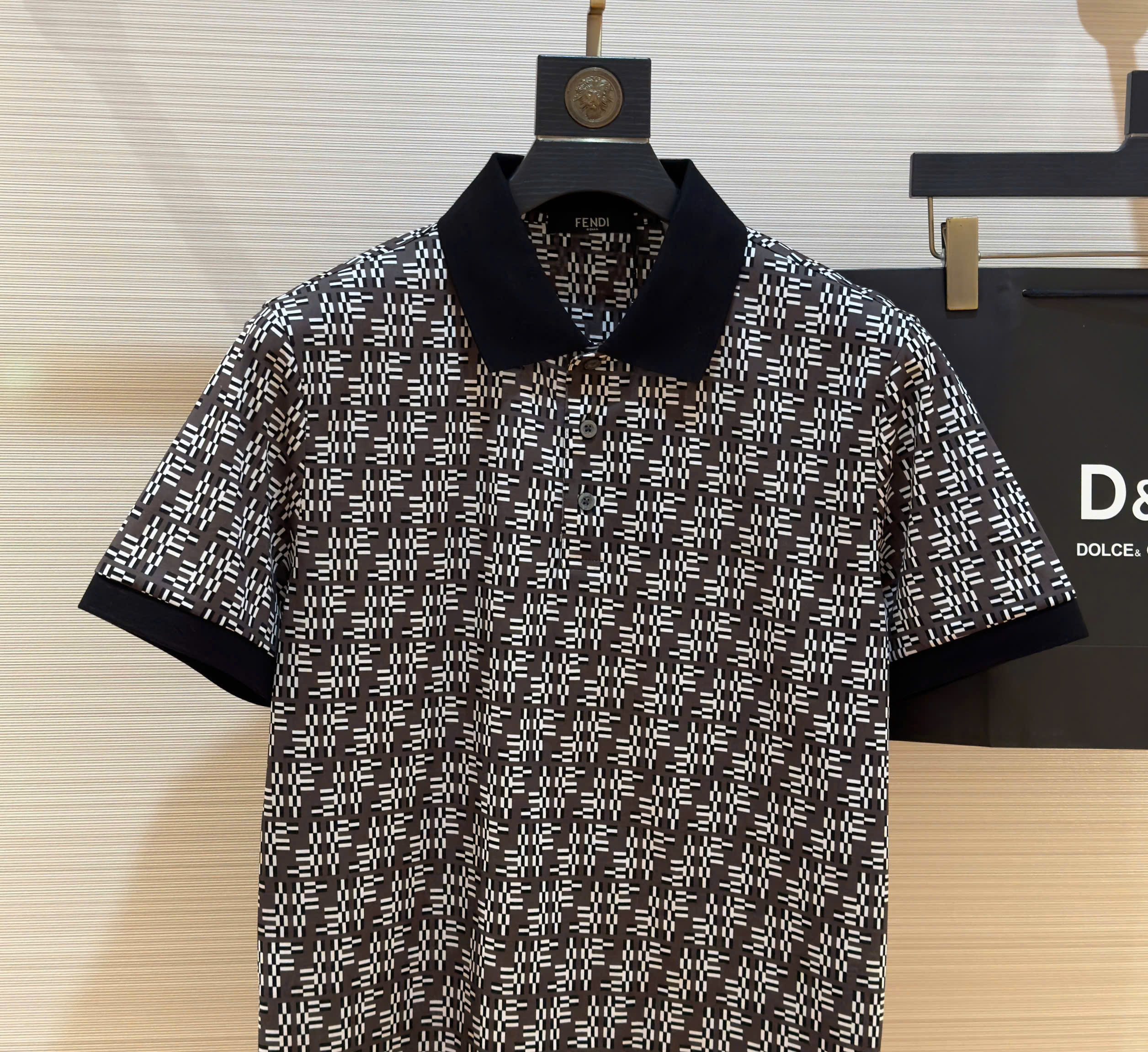Áo polo Fendi FF họa tiết logo Đen Trắng Like Auth 1-1 on web DDT