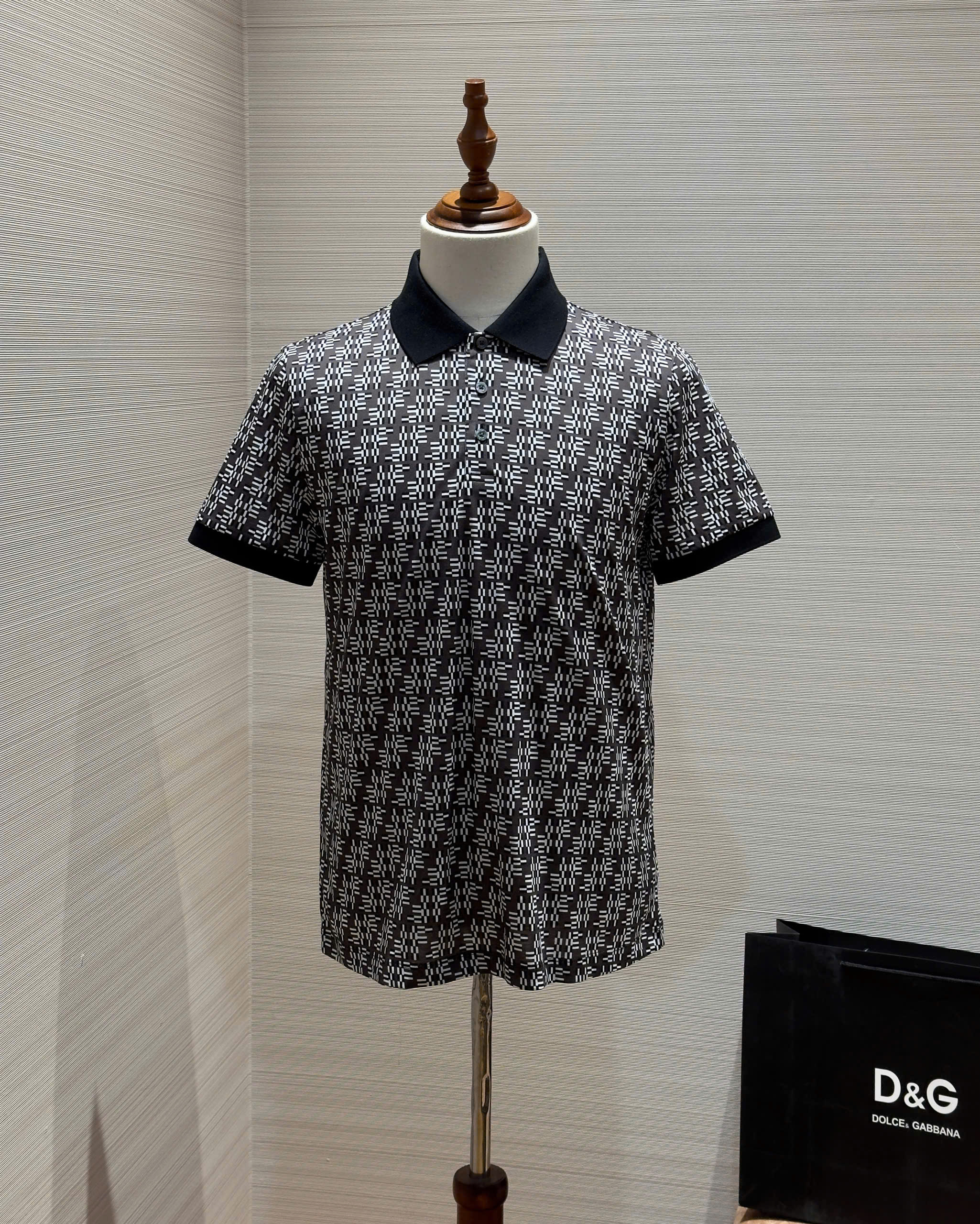 Áo polo Fendi FF họa tiết logo Đen Trắng Like Auth 1-1 on web DDT