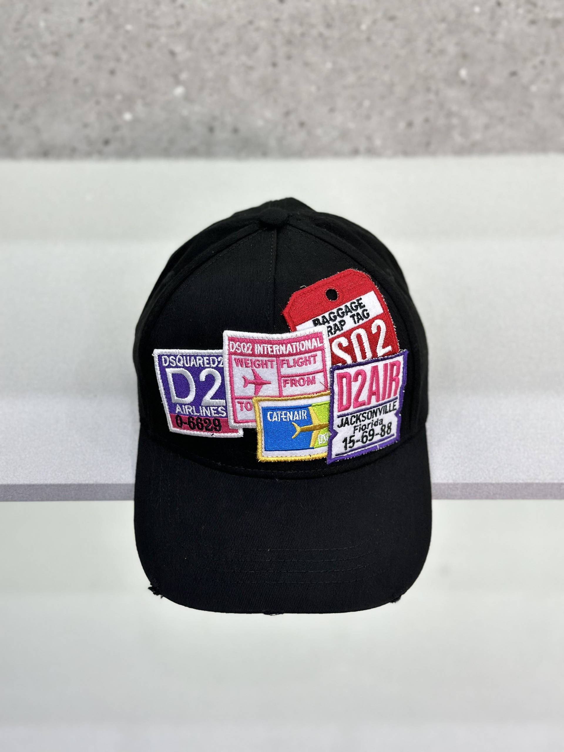 Mũ lưỡi trai, nón kết Dsquared2 DSQ2 các mẫu logo tag vuông thêu Like Auth fullbox VTN