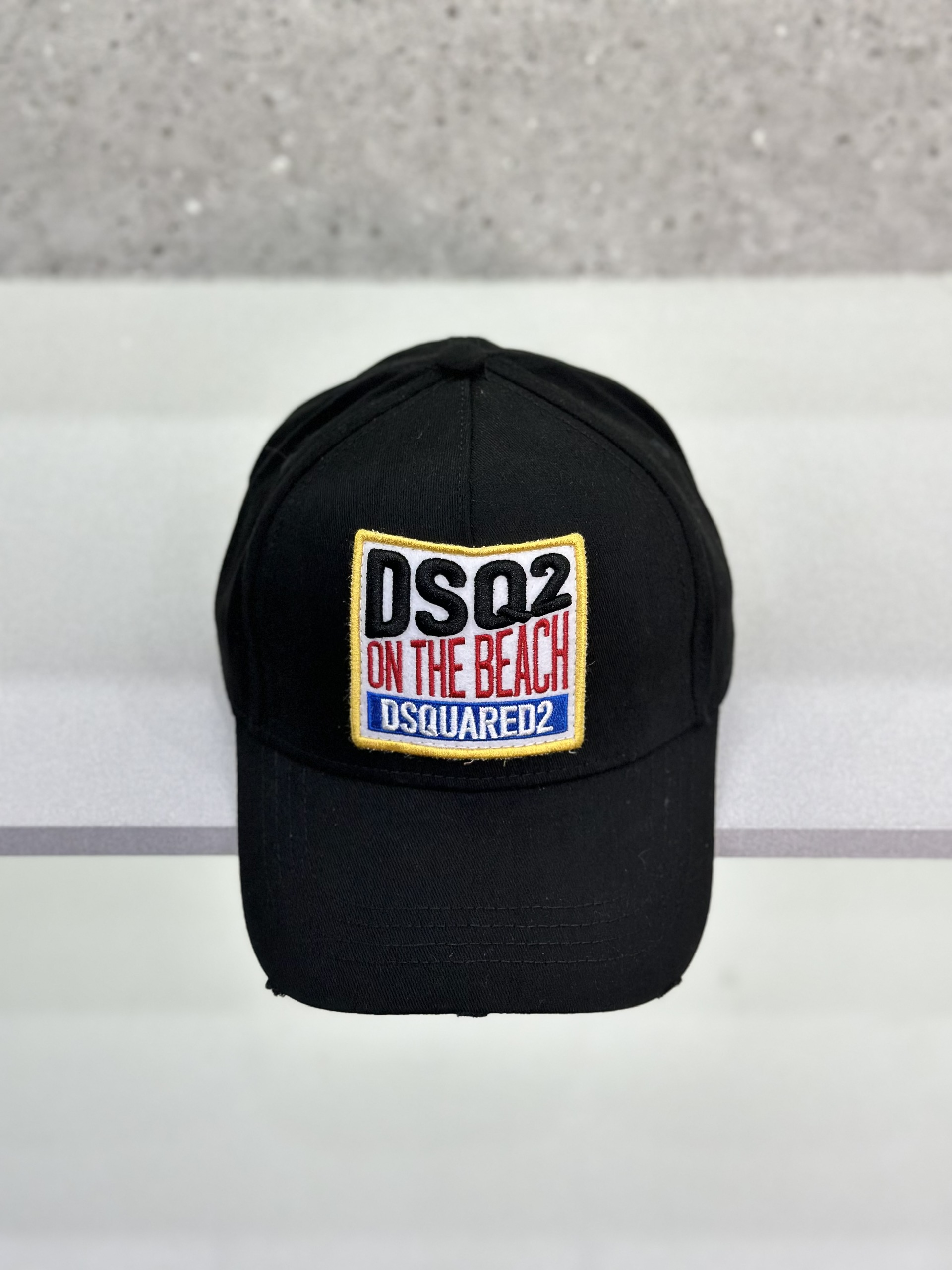 Mũ lưỡi trai, nón kết Dsquared2 DSQ2 các mẫu logo tag vuông thêu Like Auth fullbox VTN