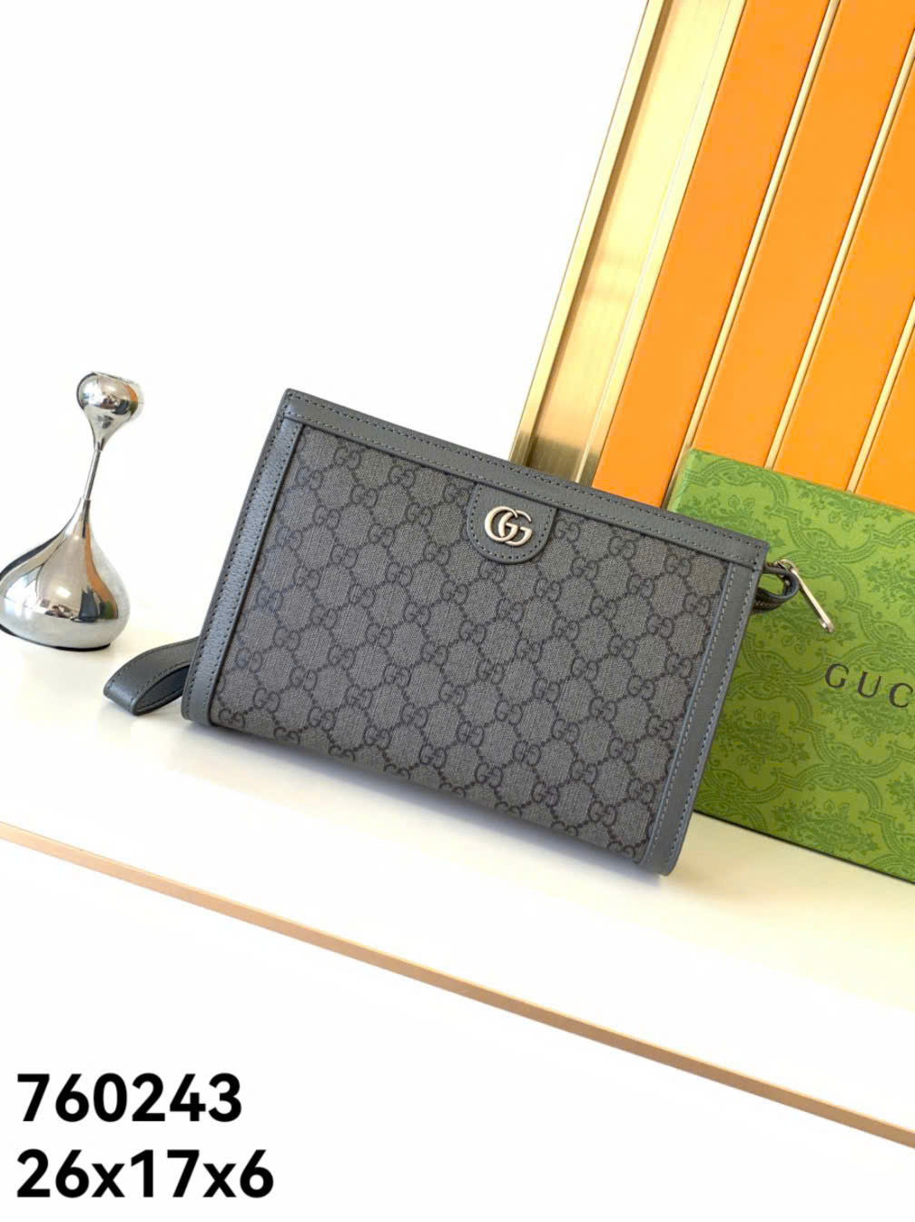 Túi Clutch cầm tay Gucci GC Xám họa tiết monogram logo GG size 26x17x6cm Like Auth Fullbox phụ kiện DDT