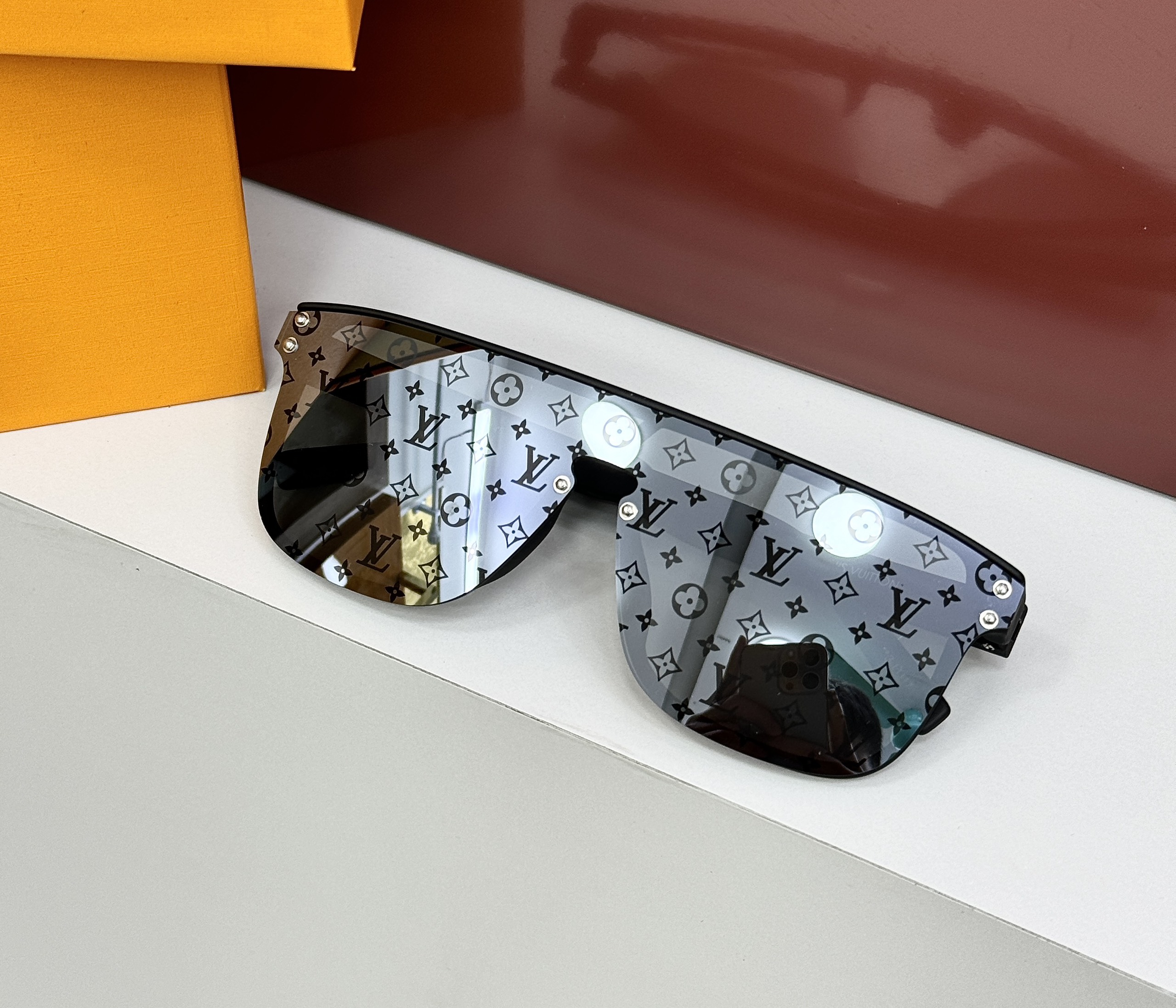 Kính mắt thời trang Louis Vuitton LV Bạc họa tiết hoa vân logo LV Like Auth on web fulbox CD