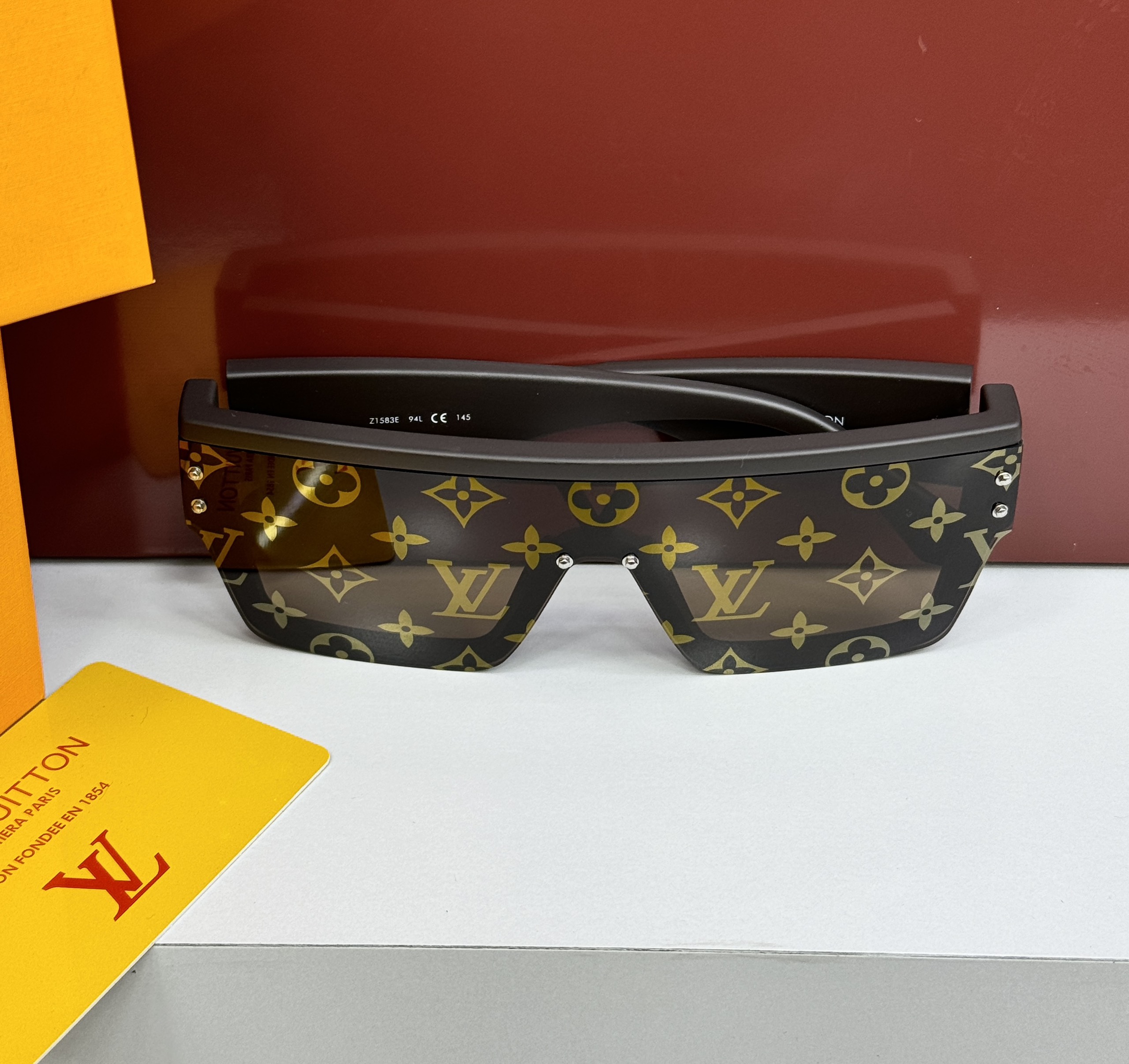 Kính mắt thời trang Louis Vuitton họa tiết hoa vân logo LV gọng to Like Auth on web fulbox CD