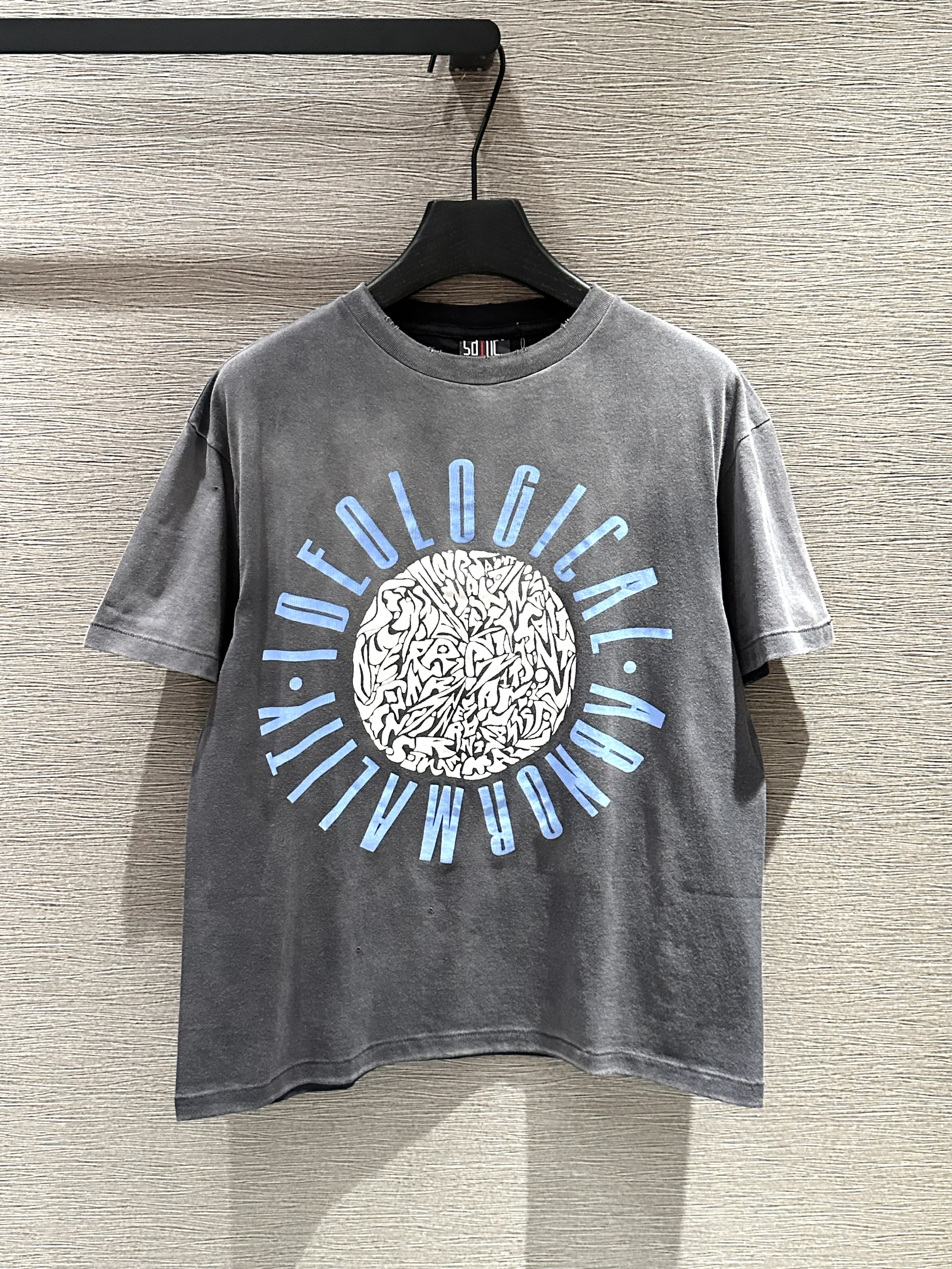 Áo phông T-shirt Saint Laurent YSL Đen logo chữ tròn ngực Like Auth on web VTN