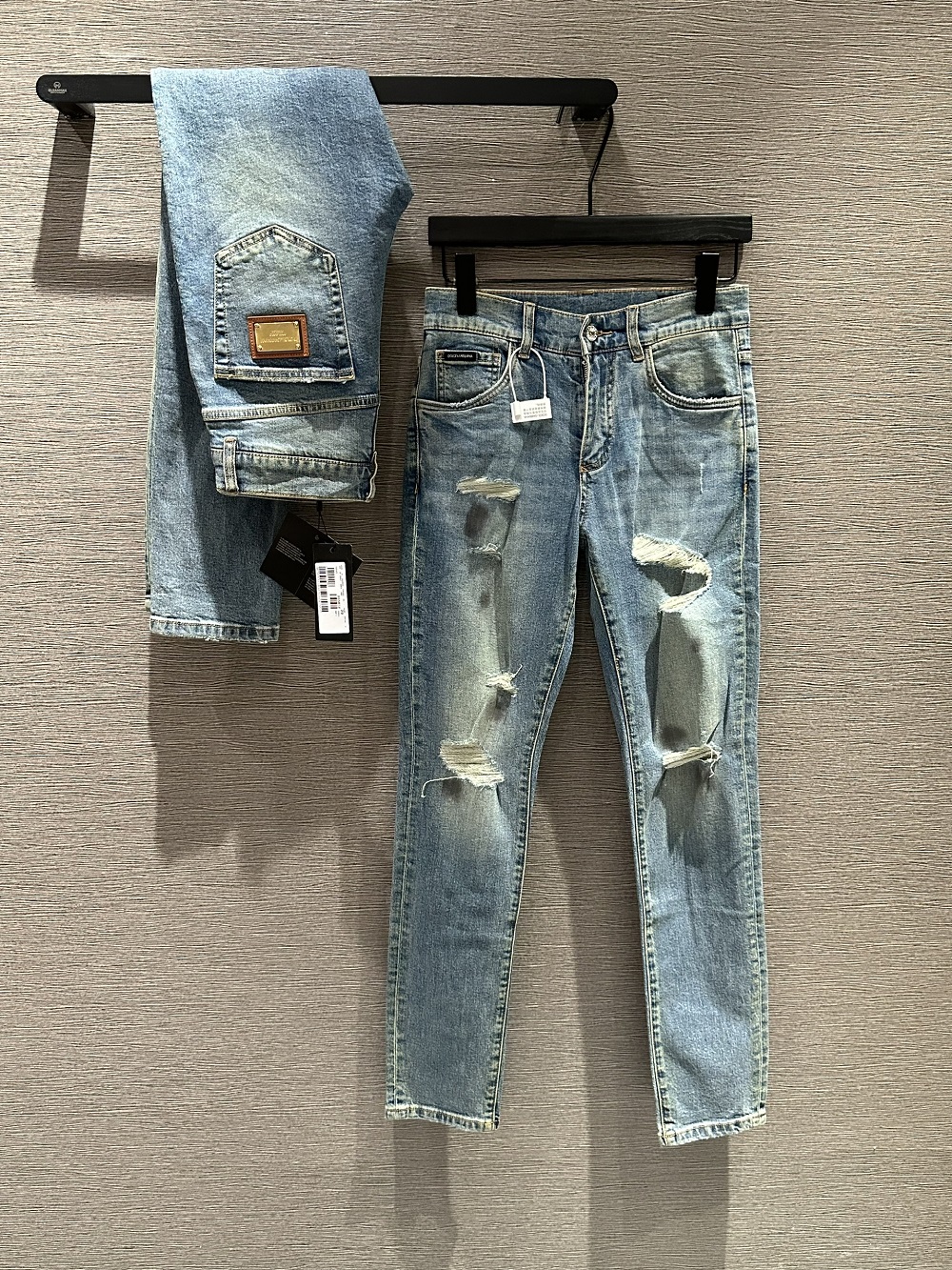 Quần Jean Dolce Gabbana DG Xanh bạc rách mài logo tag vuông túi sau Like Auth on web VTN