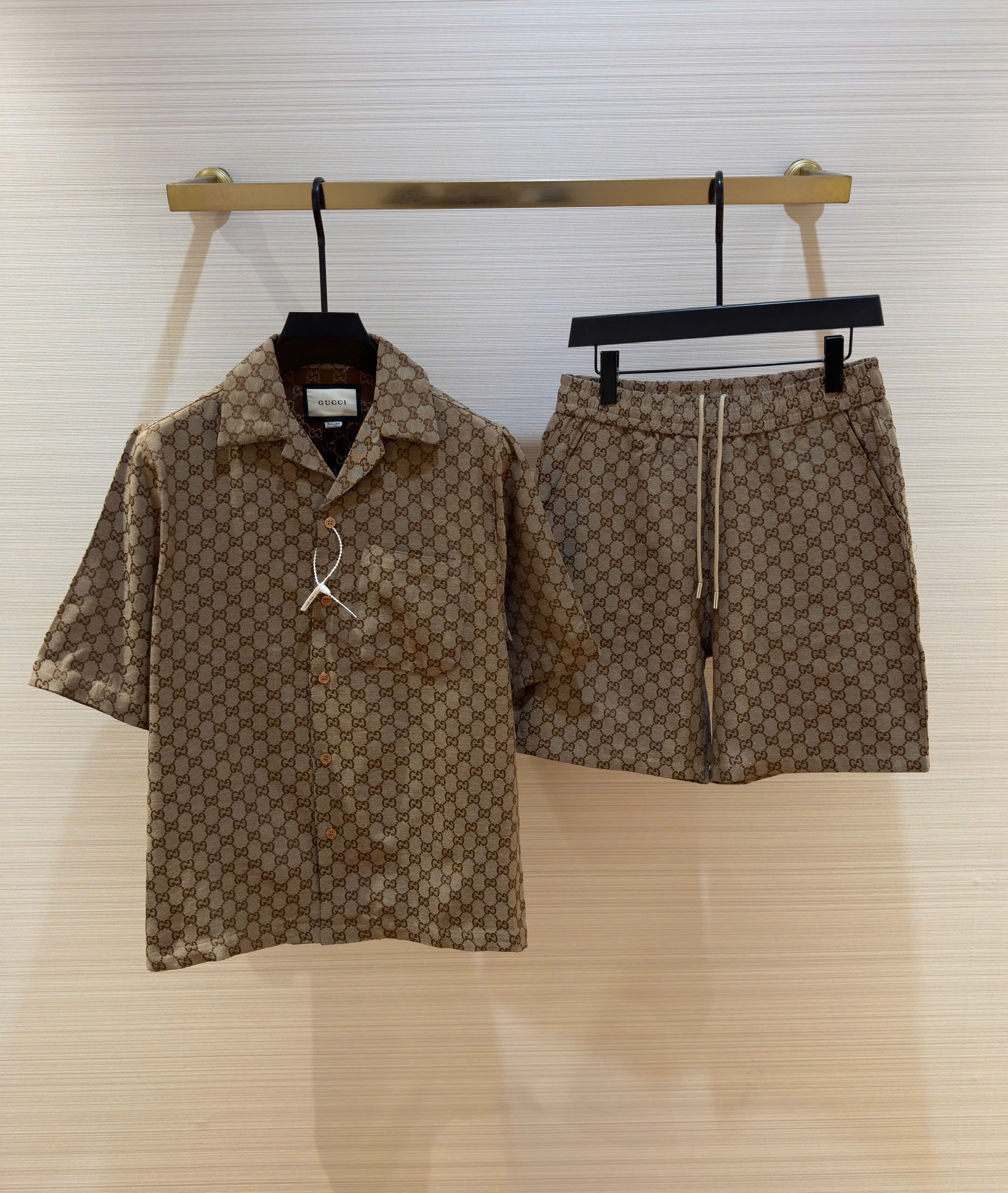 Bộ, Set hè Jean Gucci GC Nâu họa tiết logo GG full Like Auth on web DDT