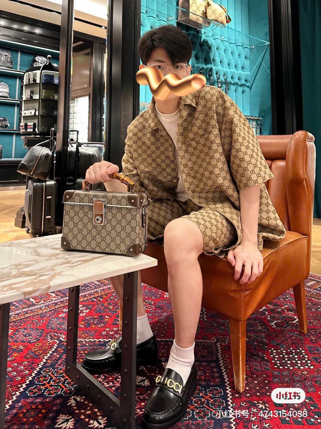 Bộ, Set hè Jean Gucci GC Nâu họa tiết logo GG full Like Auth on web DDT