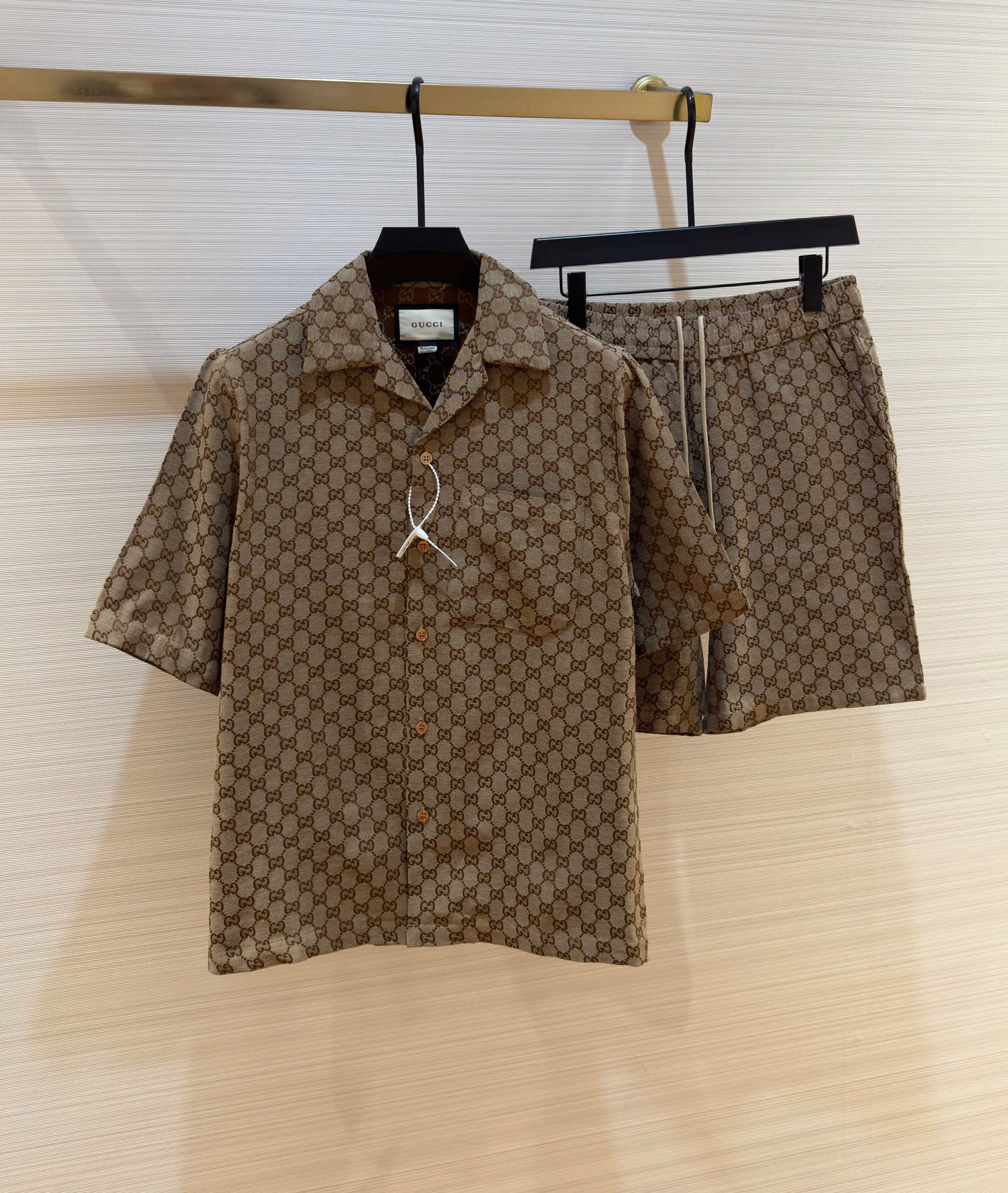 Bộ, Set hè Jean Gucci GC Nâu họa tiết logo GG full Like Auth on web DDT