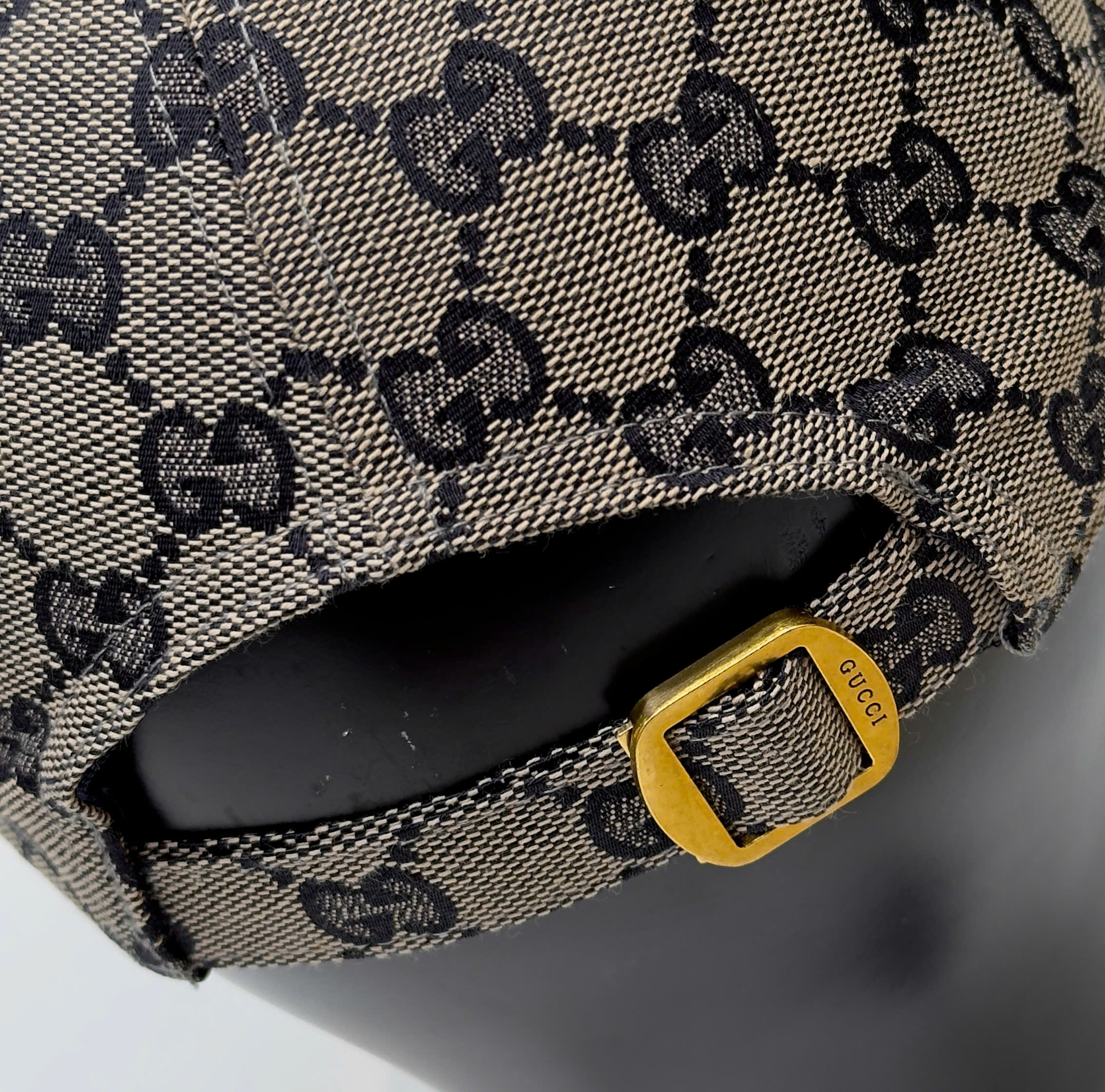 Mũ lưỡi trai, nón kết Gucci GC họa tiết monogram phối kẻ sọc màu Like Auth fullbox DDT