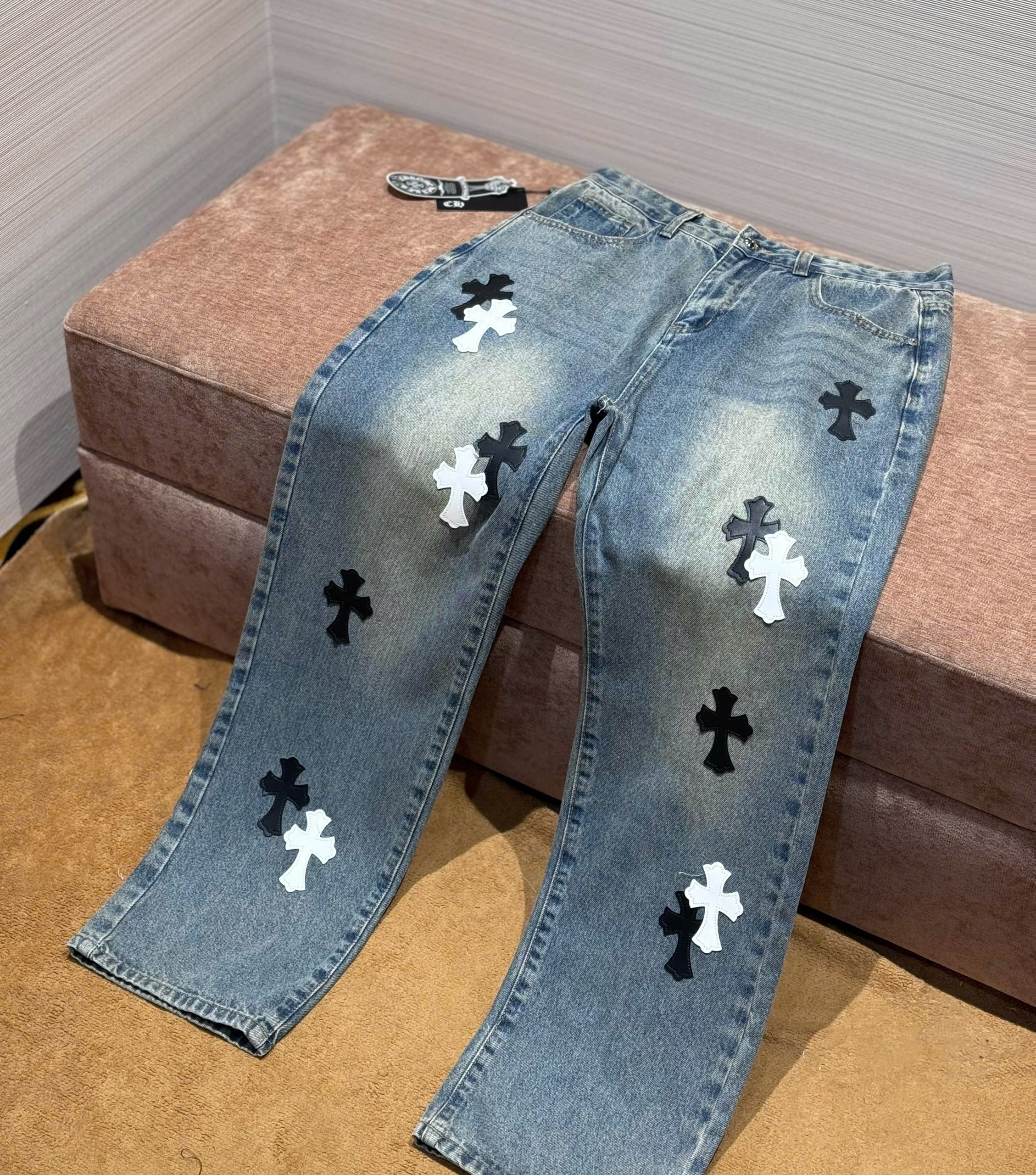 Quần Jean ống suông Chrome Heart CH Xanh logo chữ thập da thêu Like Auth on web DDT