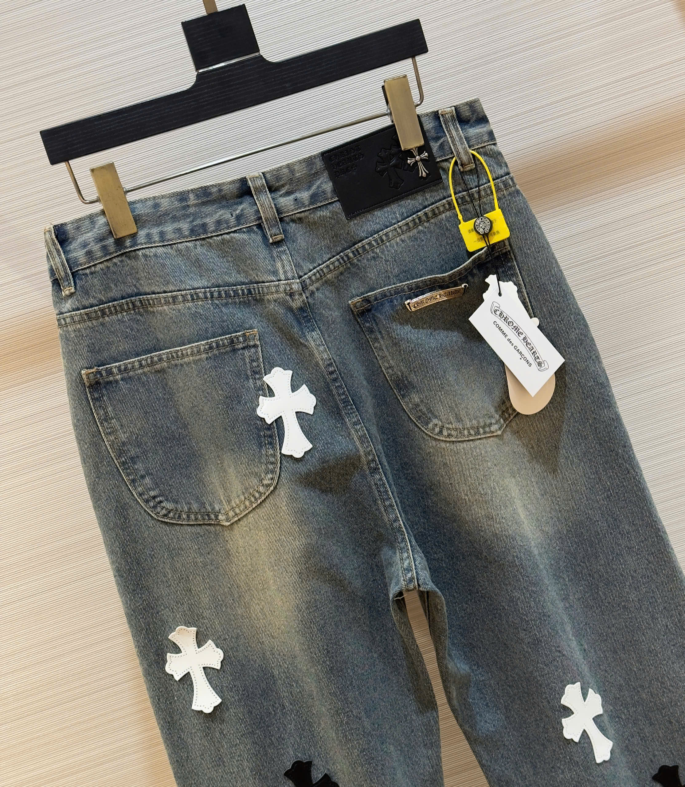 Quần Jean ống suông Chrome Heart CH Xanh logo chữ thập da thêu Like Auth on web DDT