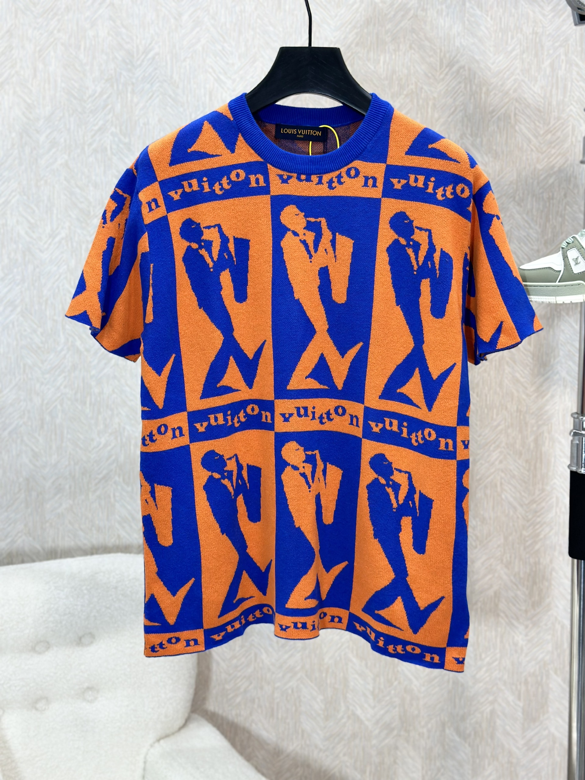 Áo phông T-shirt len Louis Vuitton LV Cam phối Xanh họa tiết người thổi kèn Like Auth on web VTN