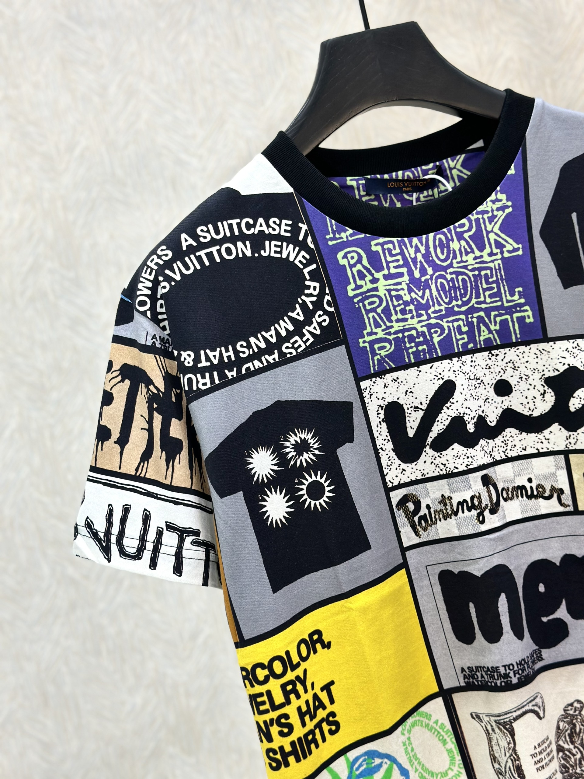 Áo phông T-shirt Louis Vuitton LV họa tiết ô màu sắc Like Auth on web VTN