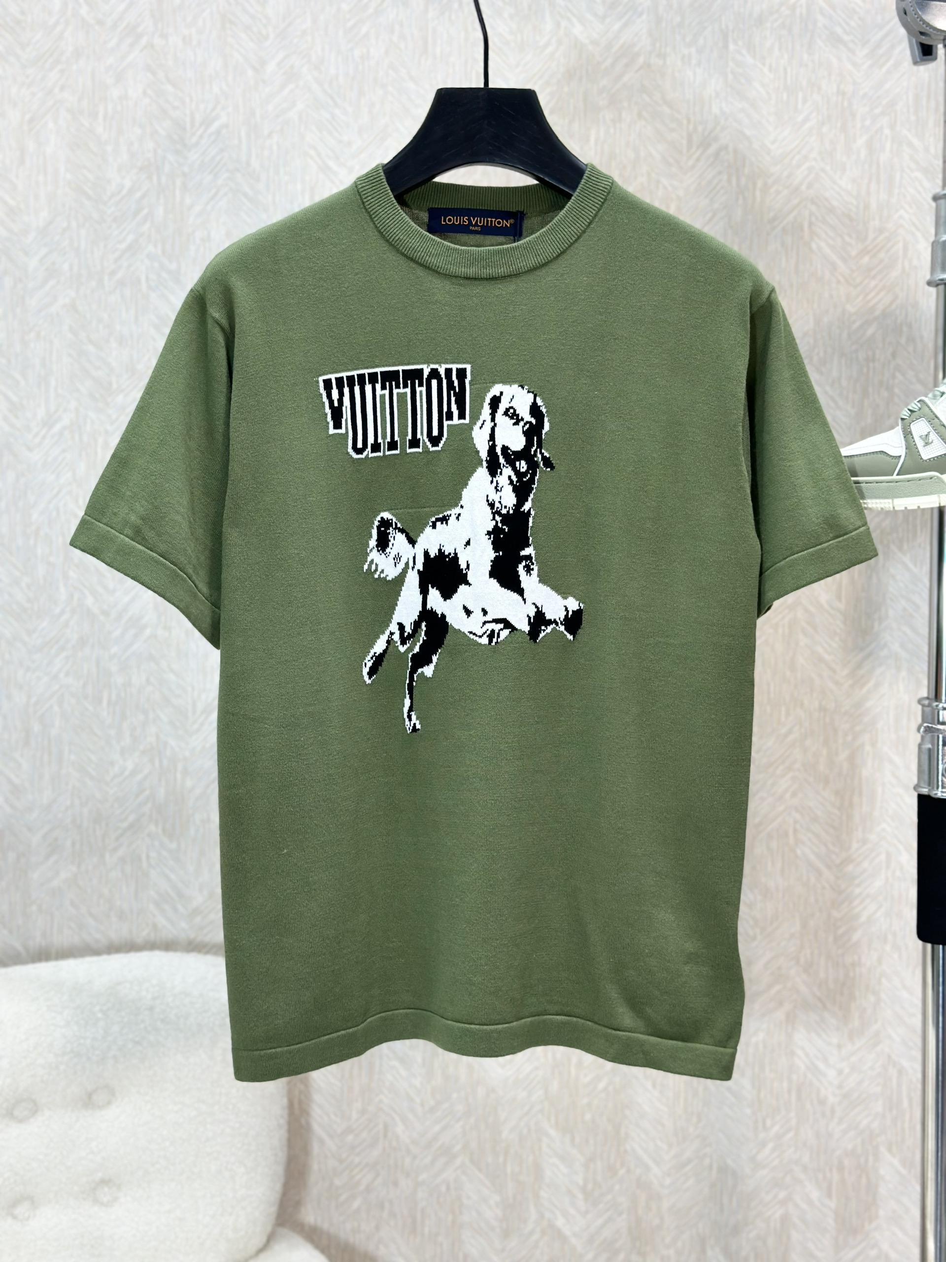 Áo phông T-shirt len Louis Vuitton LV Xanh rêu họa tiết cún Like Auth on web VTN