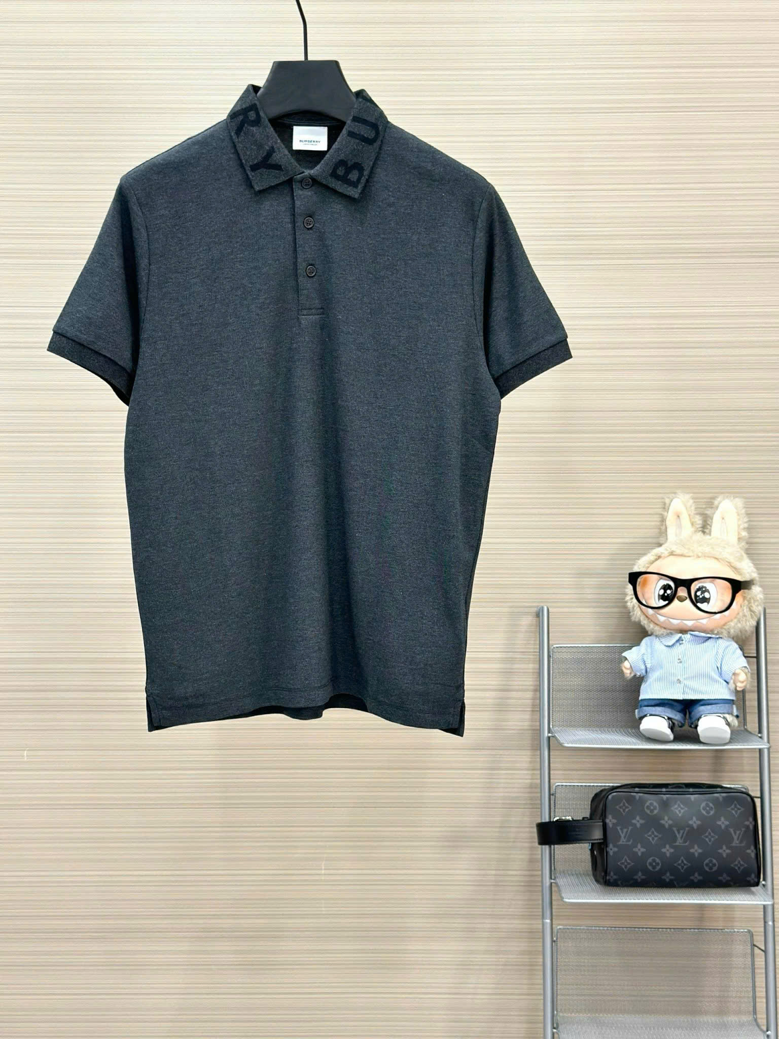 Áo polo Burberry BBR Xám logo chữ cổ Like Auth 1-1 on web VTN