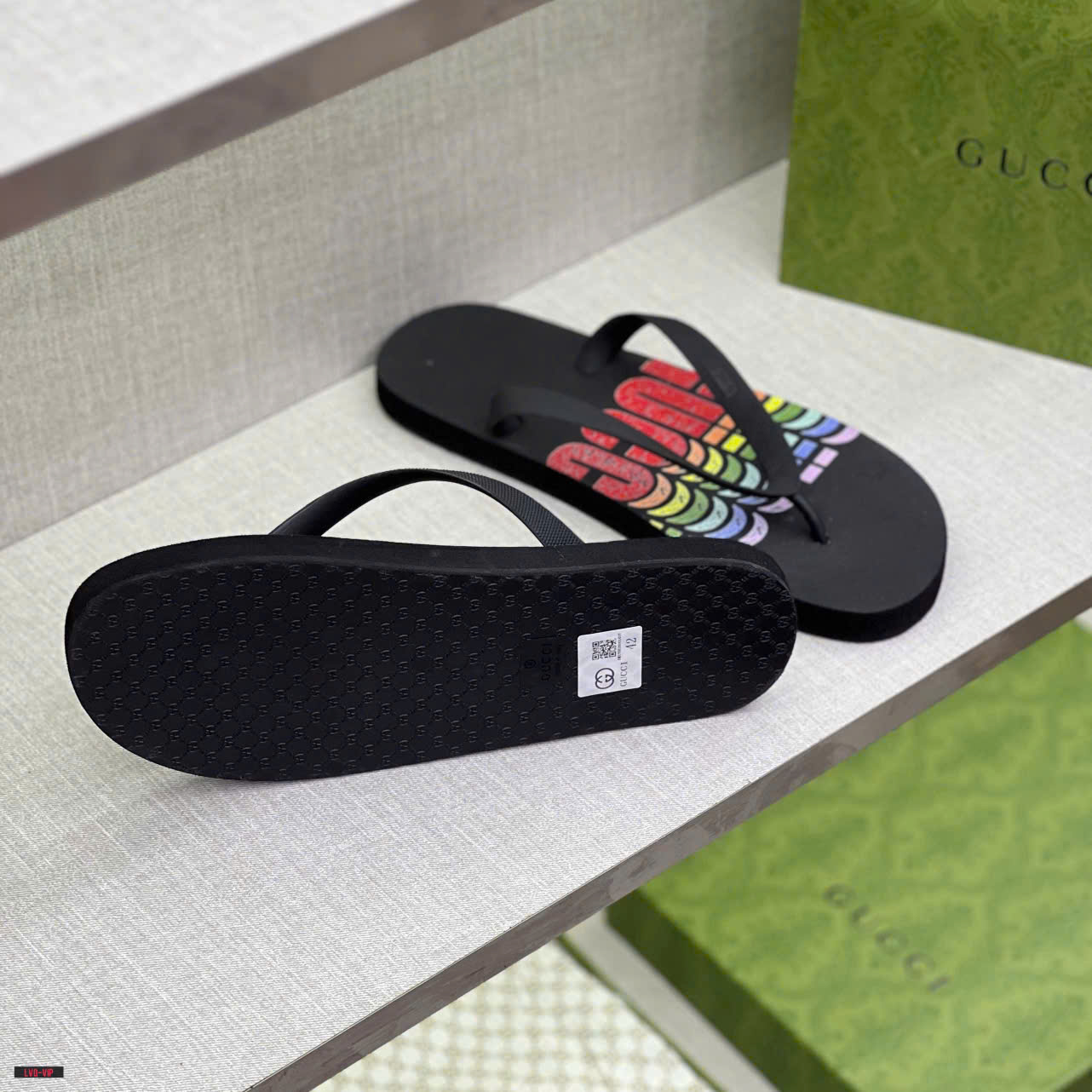 Dép tông, xỏ ngón Gucci GC Đen logo chữ màu đế Like Auth on web fullbox bill thẻ LVQ