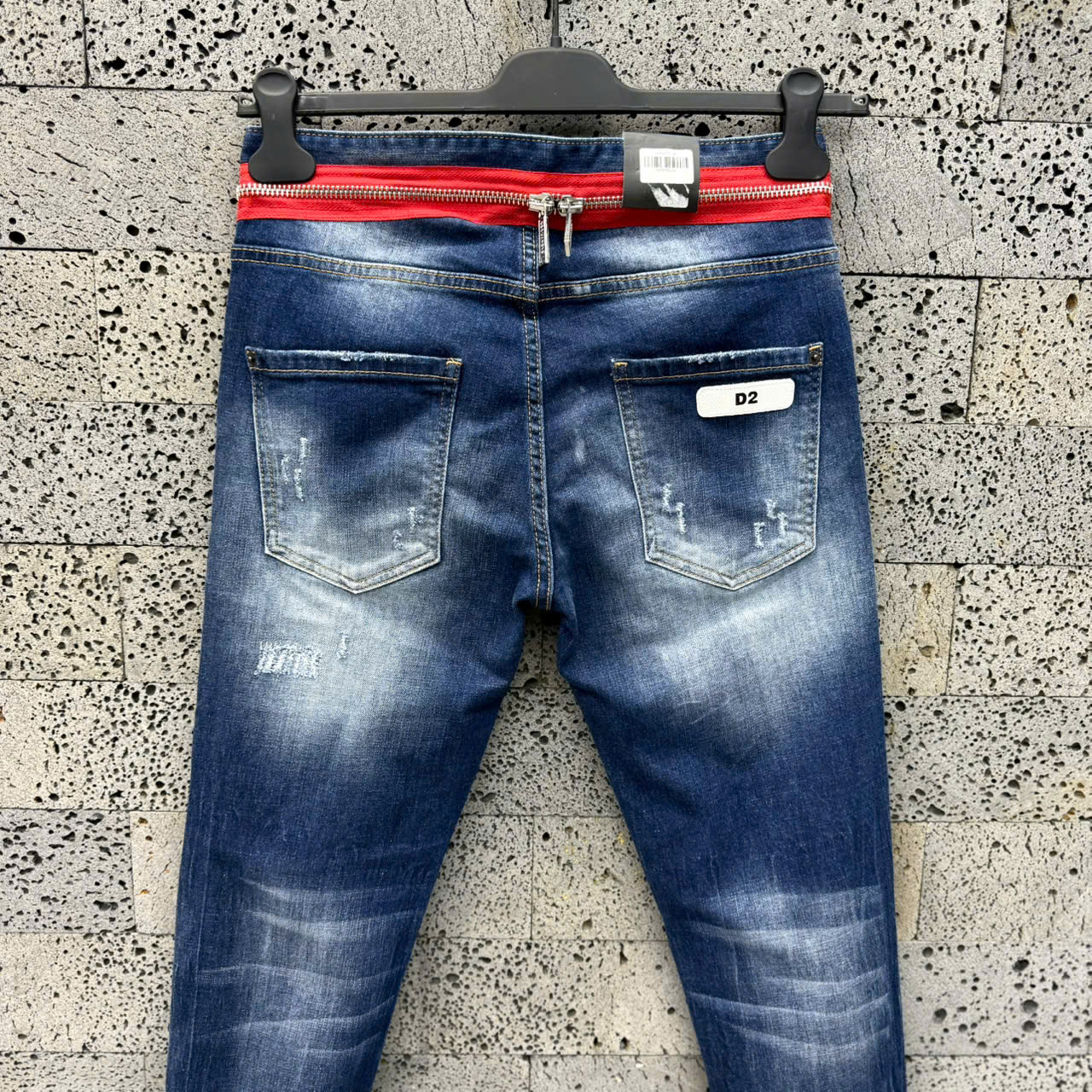 Quần Jean Dsquared2 DSQ2 Xanh bạc loang rách mài phối khóa zip đỏ cạp Like Auth NV