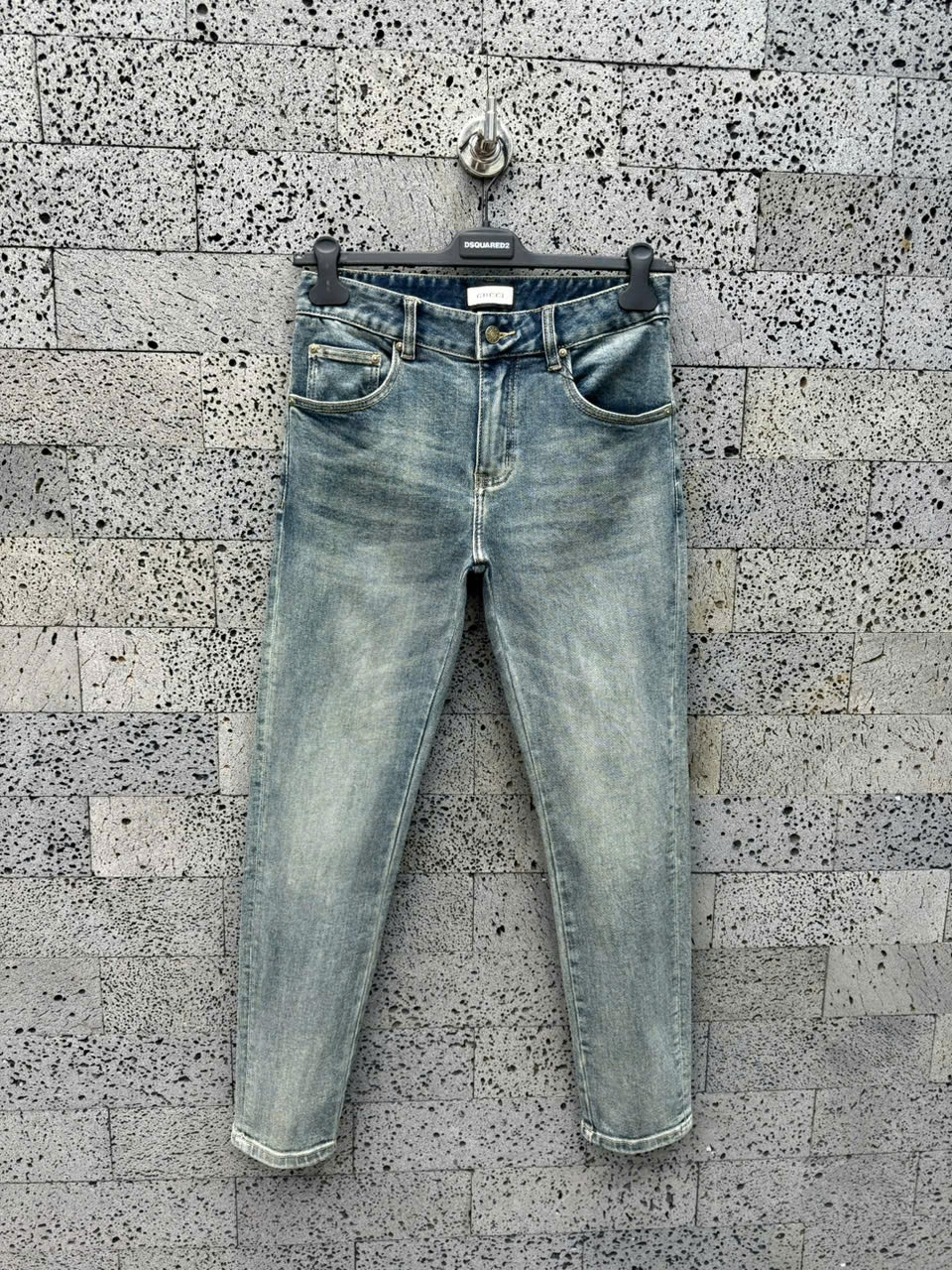 Quần Jean Gucci GC Xanh bạc loang logo chữ cạp mông Like Auth NV