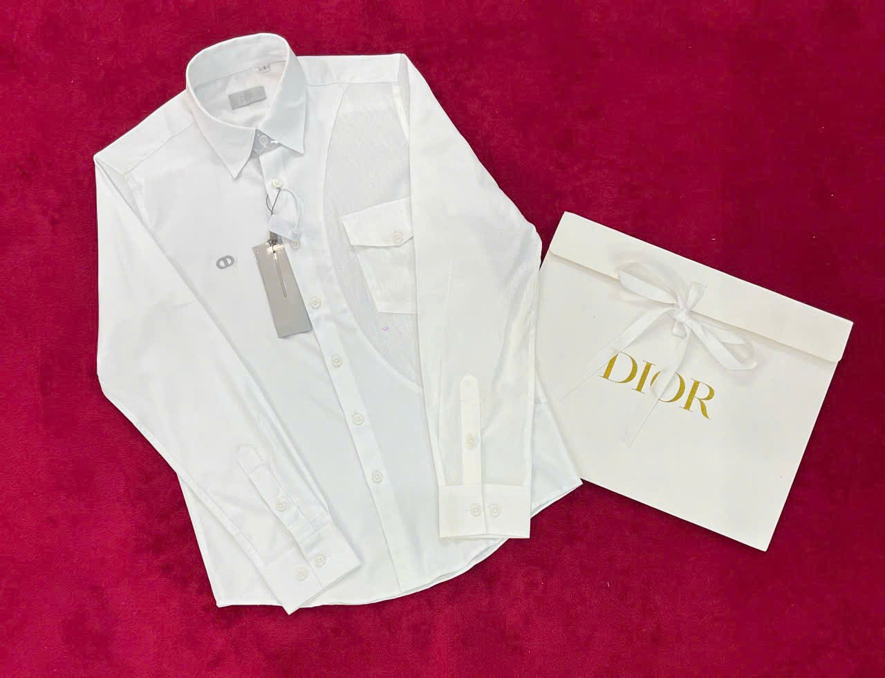 Áo sơ mi dài tay Dior Trắng phối túi ngực logo CD Xám thêu nổi Like Auth on web NV