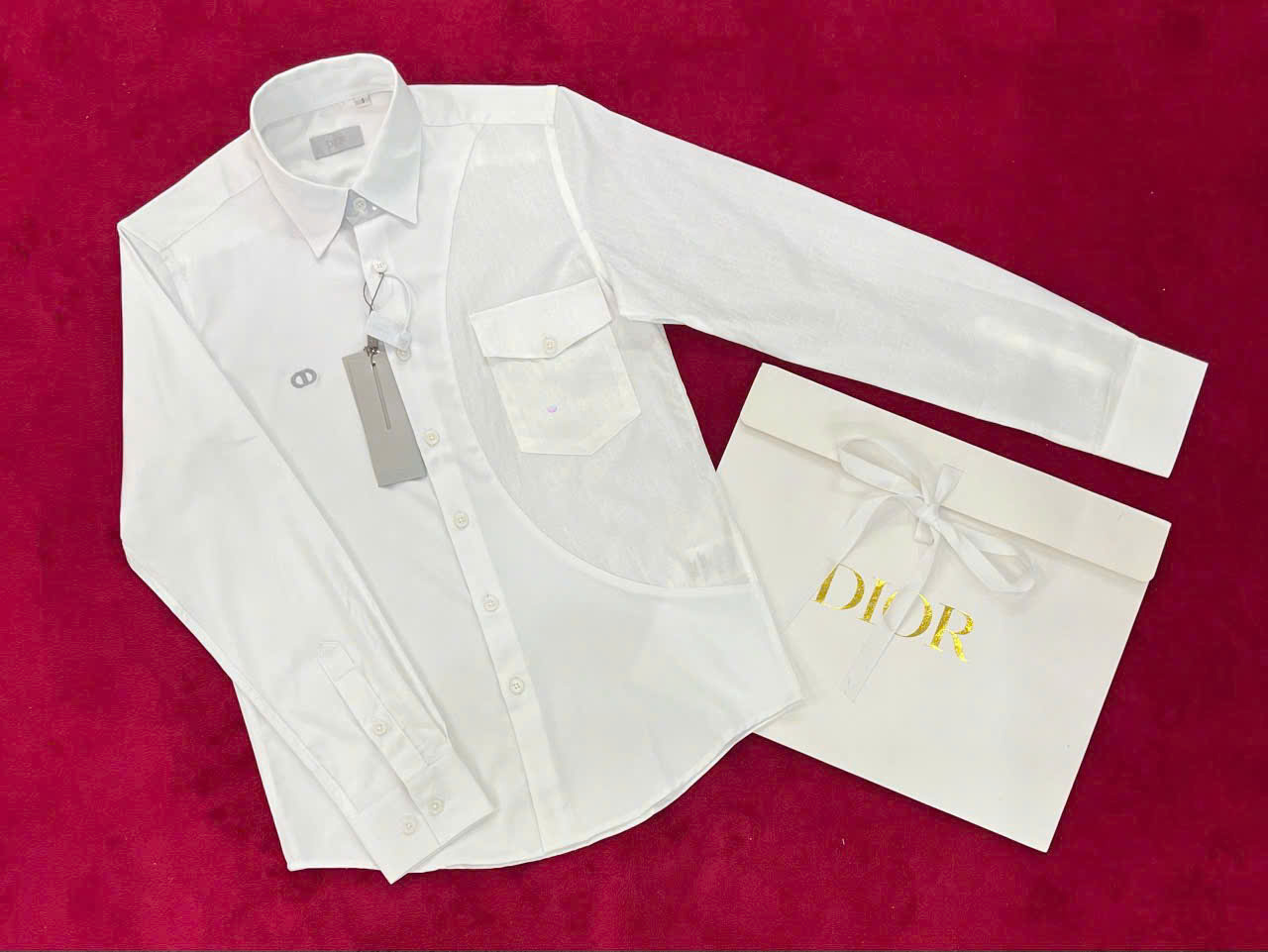 Áo sơ mi dài tay Dior Trắng phối túi ngực logo CD Xám thêu nổi Like Auth on web NV