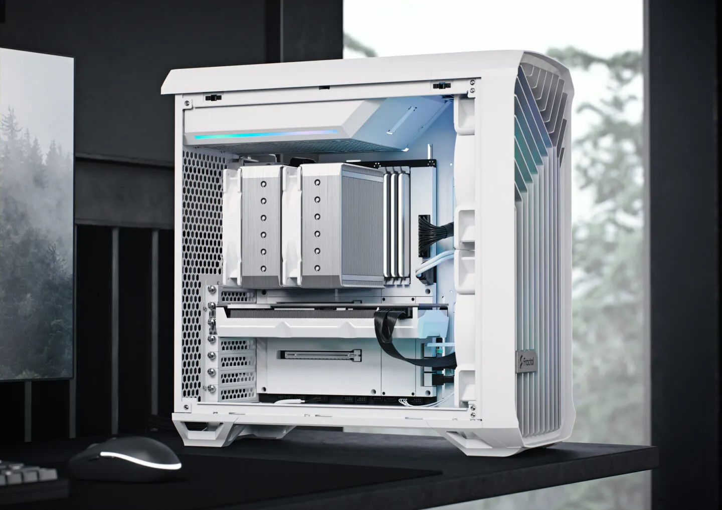 Fractal Design Torrent Compact TG Clear Tint RGB (E-ATX) Mid Tower Cabinet (White) overview 1