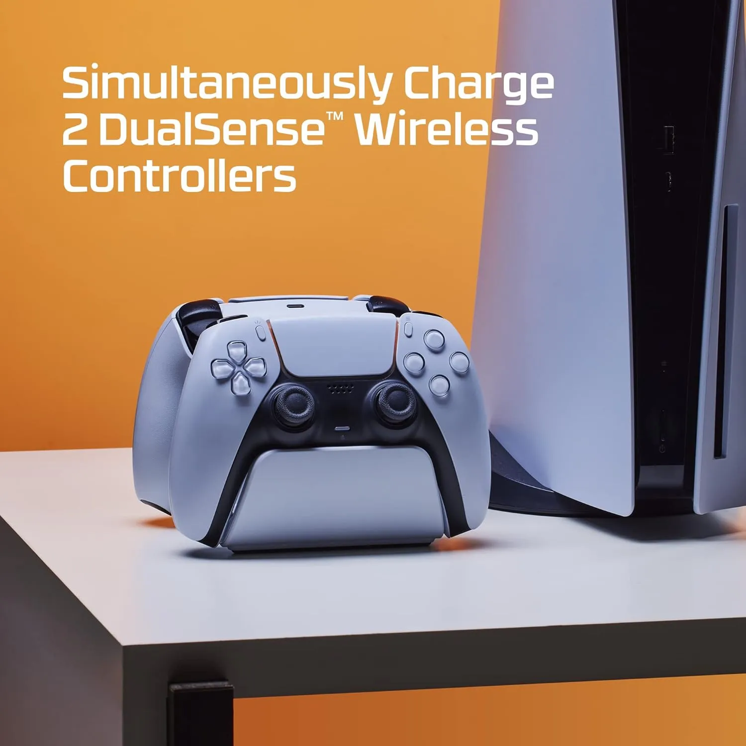 HyperX ChargePlay Duo Controller Charging Station for PS5 (White) overview 1