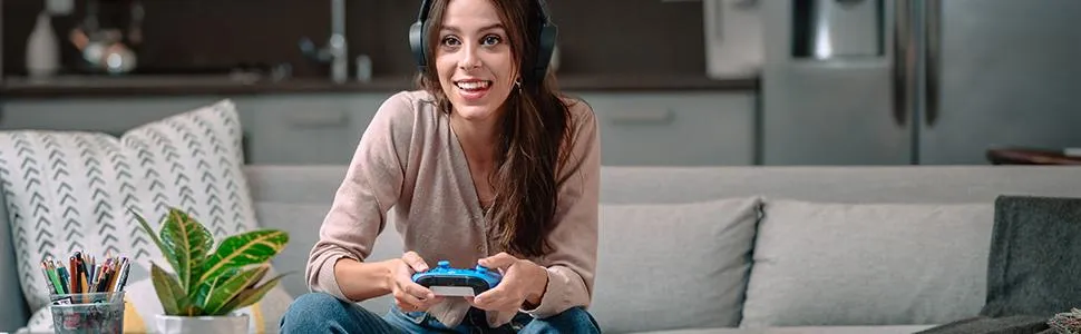 Microsoft Xbox X/S Wireless Controller Shock Blue overview 2