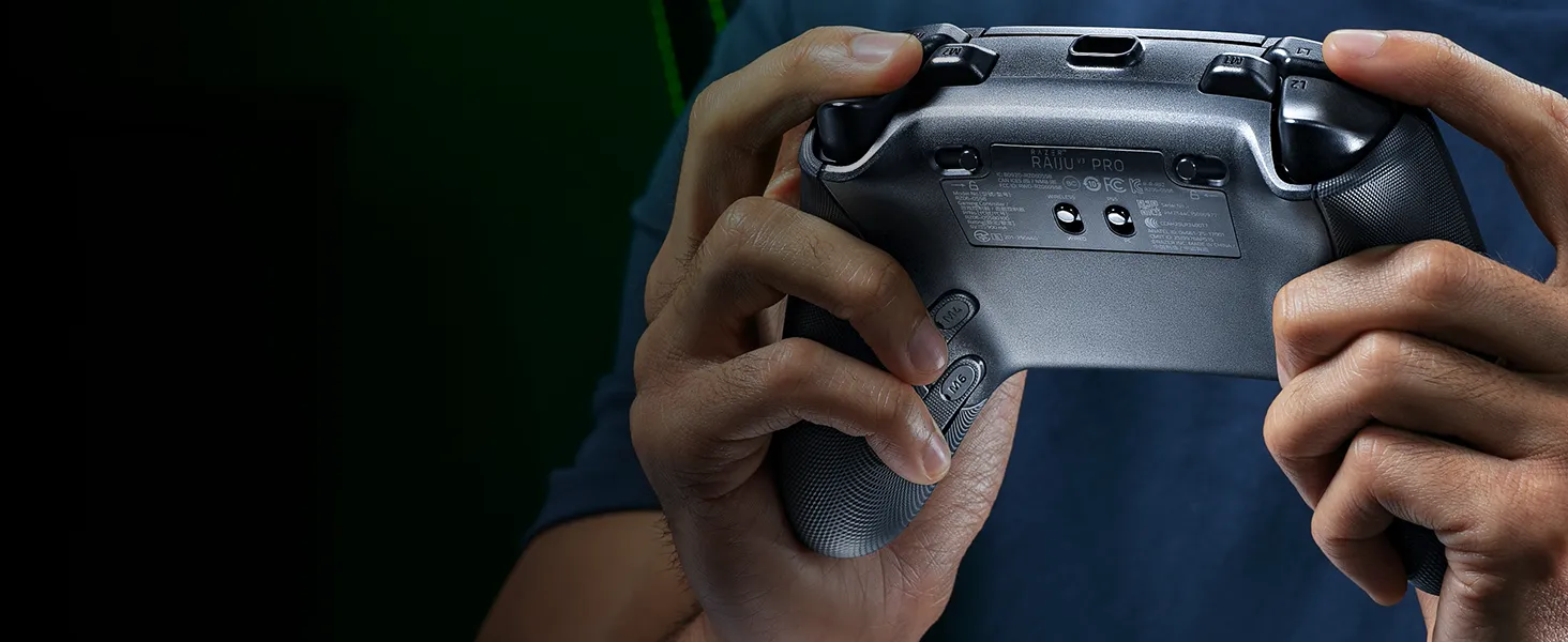 Razer Raiju V3 Pro Wireless Esports Controller for PlayStation 5 & PC (Black) overview 2