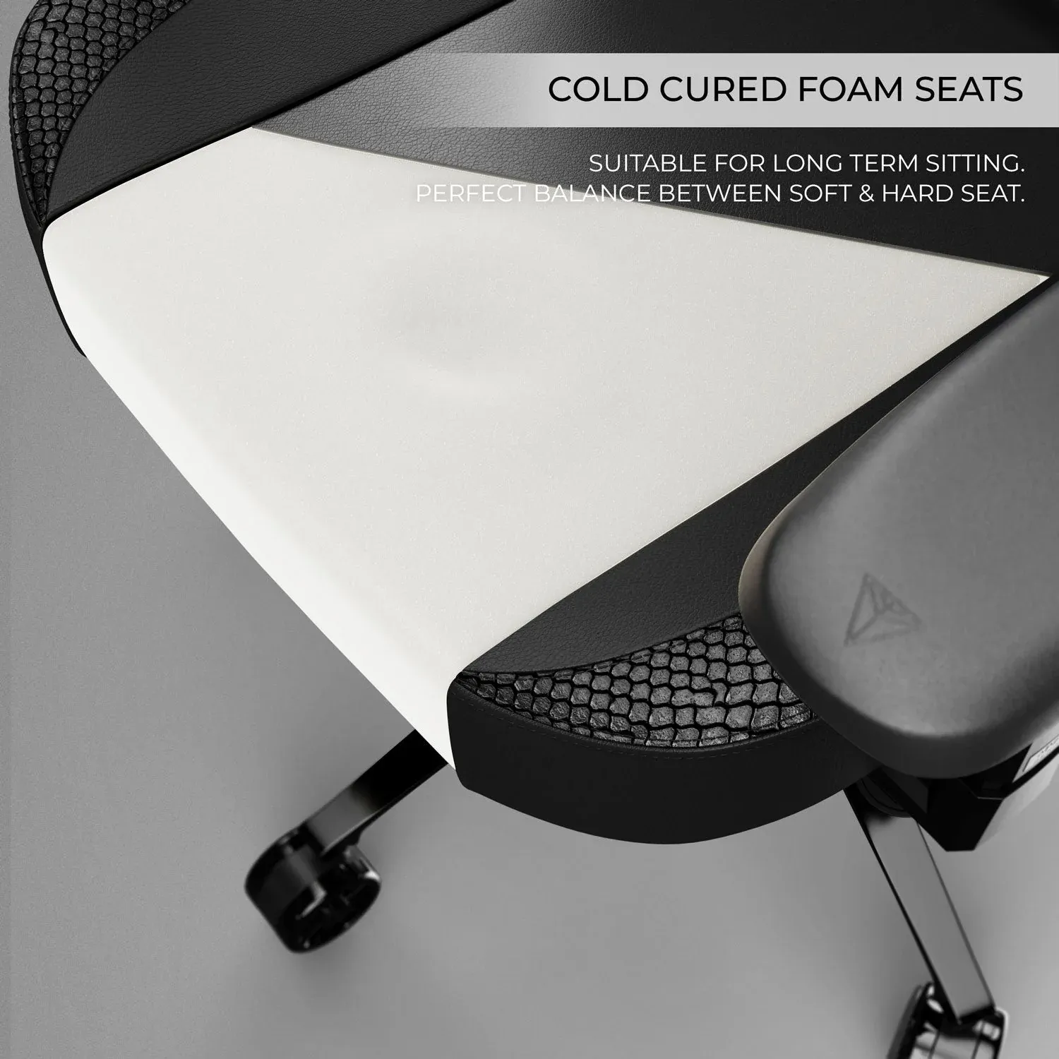 Cybeart House Targaryen Gaming Chair overview 6
