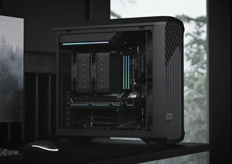 Fractal Design Torrent Compact TG Dark Tint (E-ATX) Mid Tower Cabinet (Black) overview 4